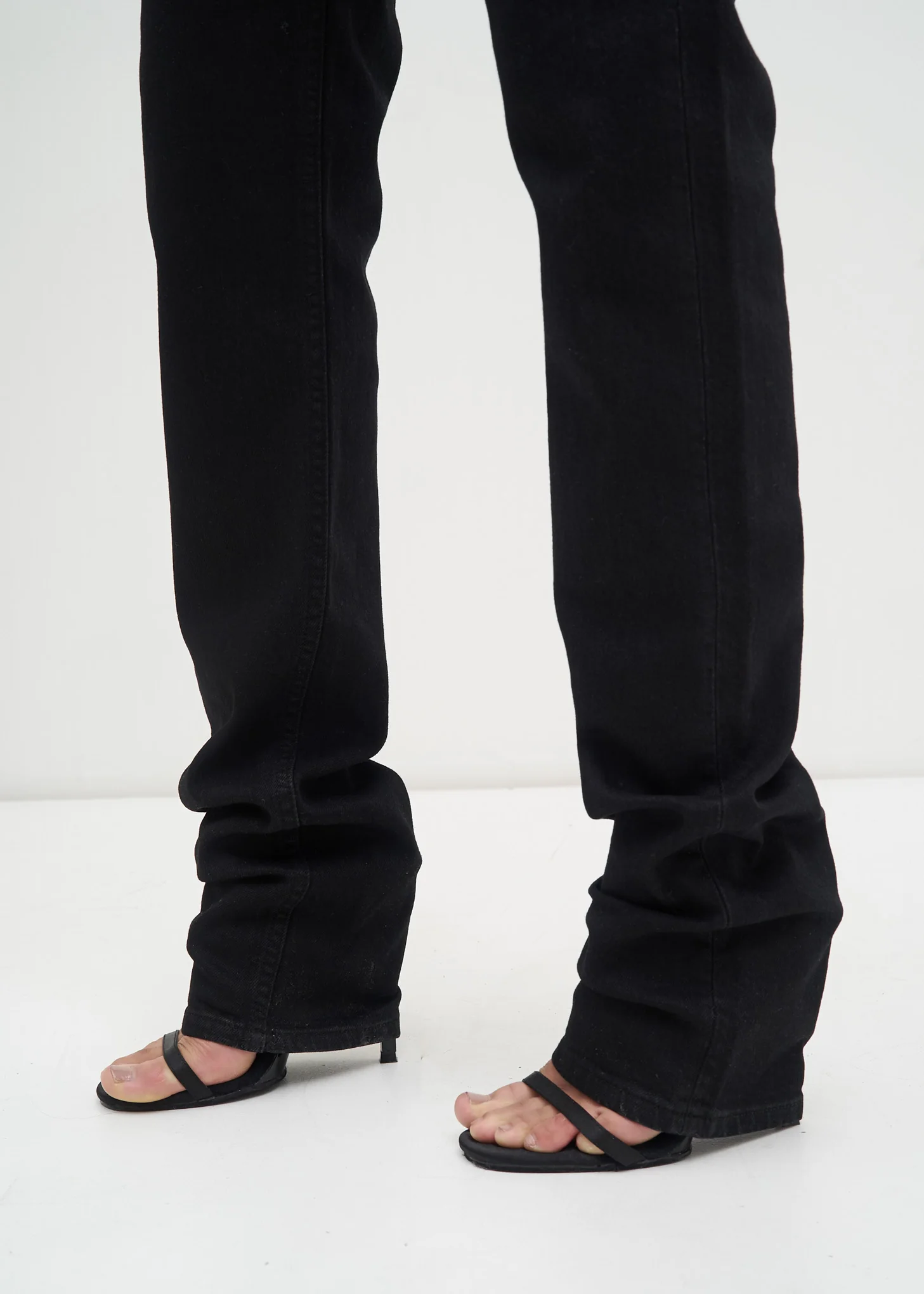 Black Masc Hi Straight Jeans in Black - Image 4