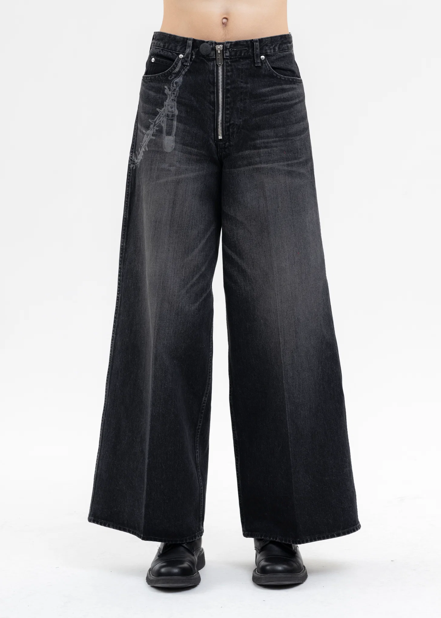 BLACK "MASUBOYS" BAGGY JEANS (FADED)
