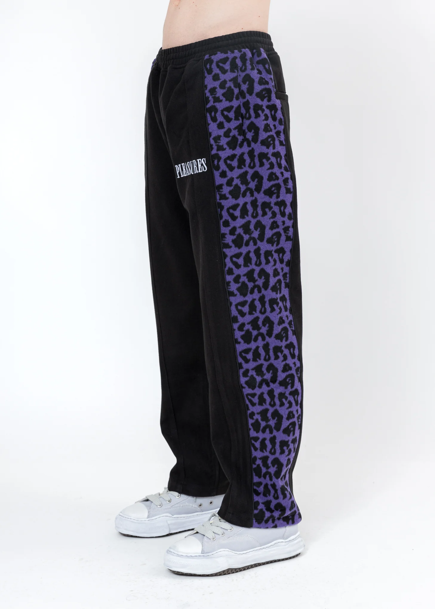 Black Memories Velour Pants - Image 2