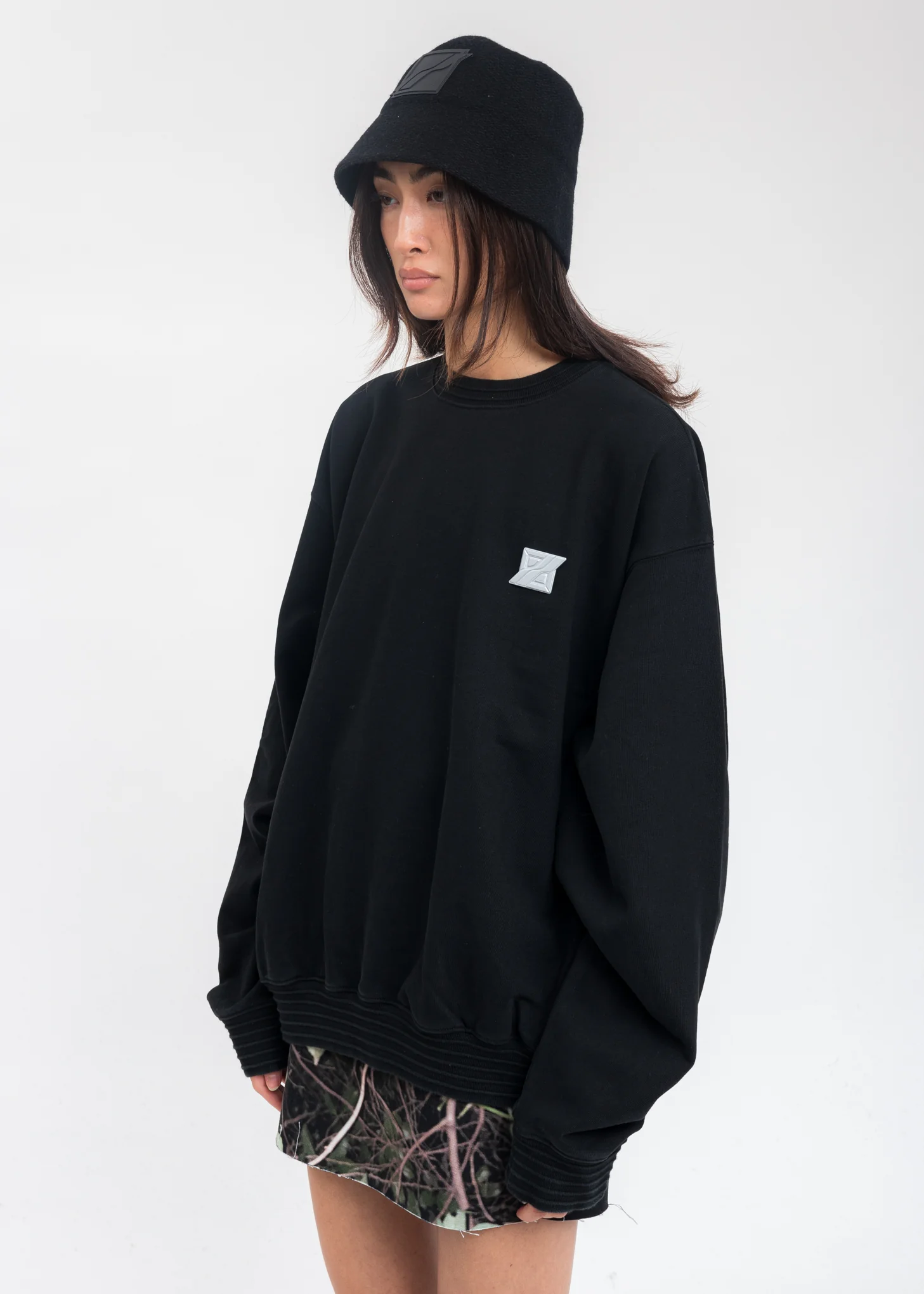 Black Metal Logo Sweatshirt - Image 3