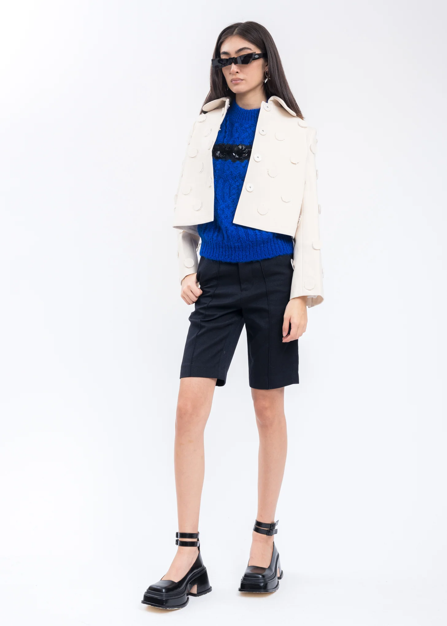 Black Middle Shorts - Image 6