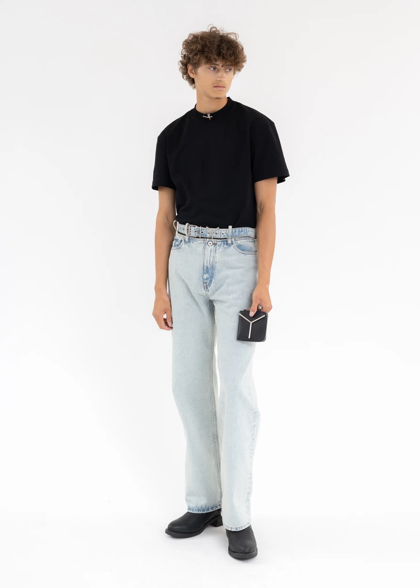 Black MINI Y ZIP T-Shirt - Image 5