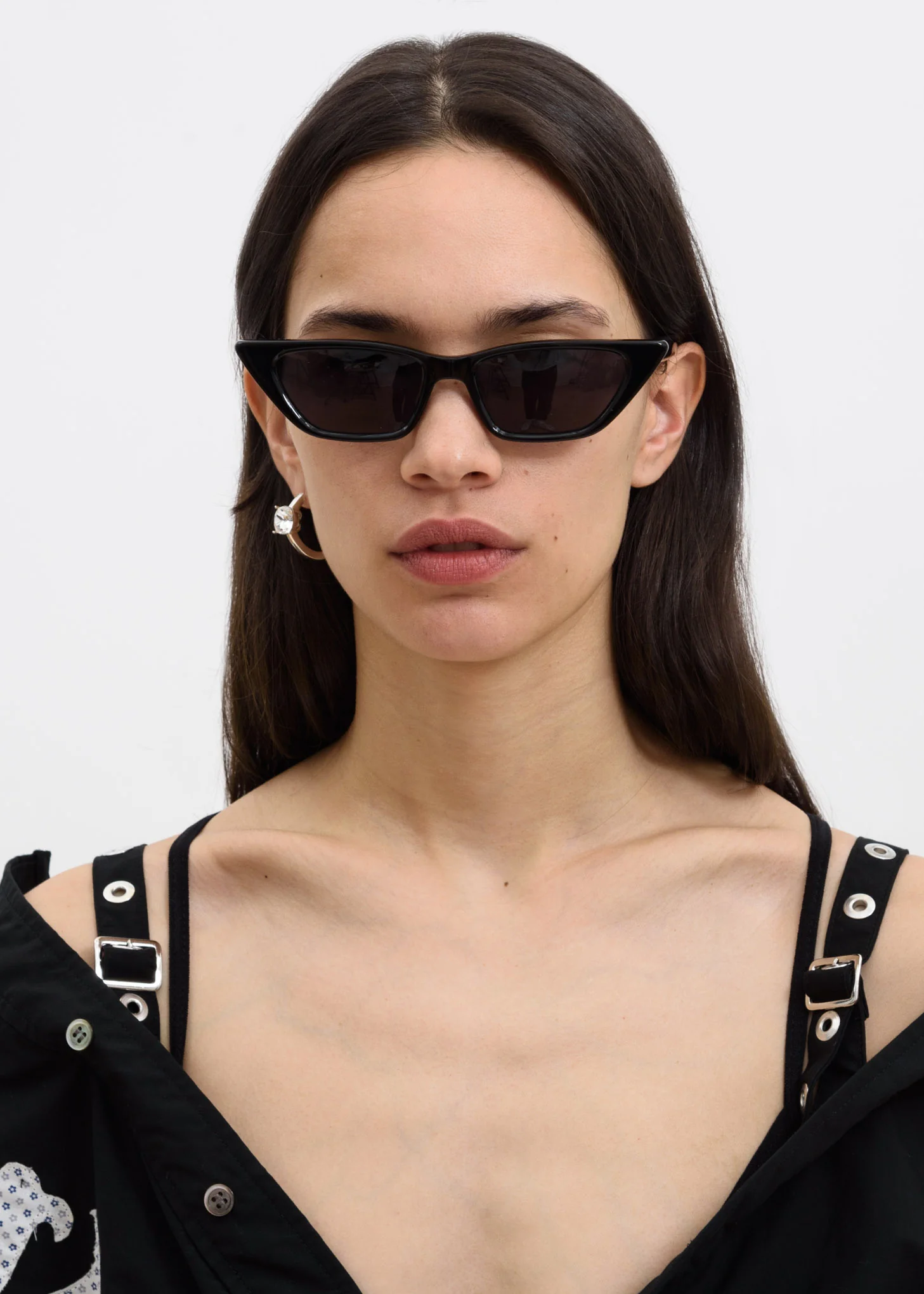 Black Molly Sunglasses - Image 2