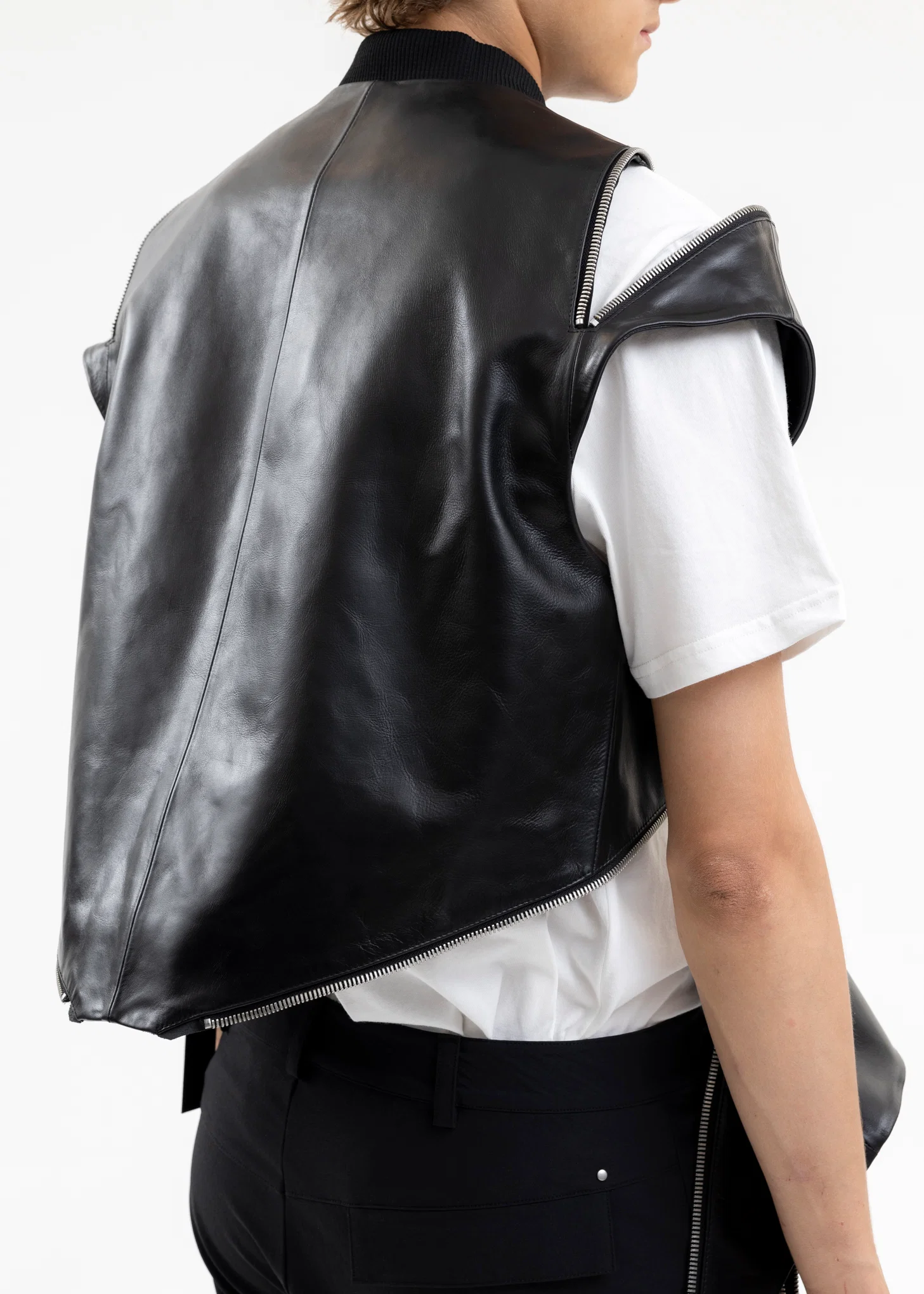 BLACK NEBULE LEATHER VEST - Image 3