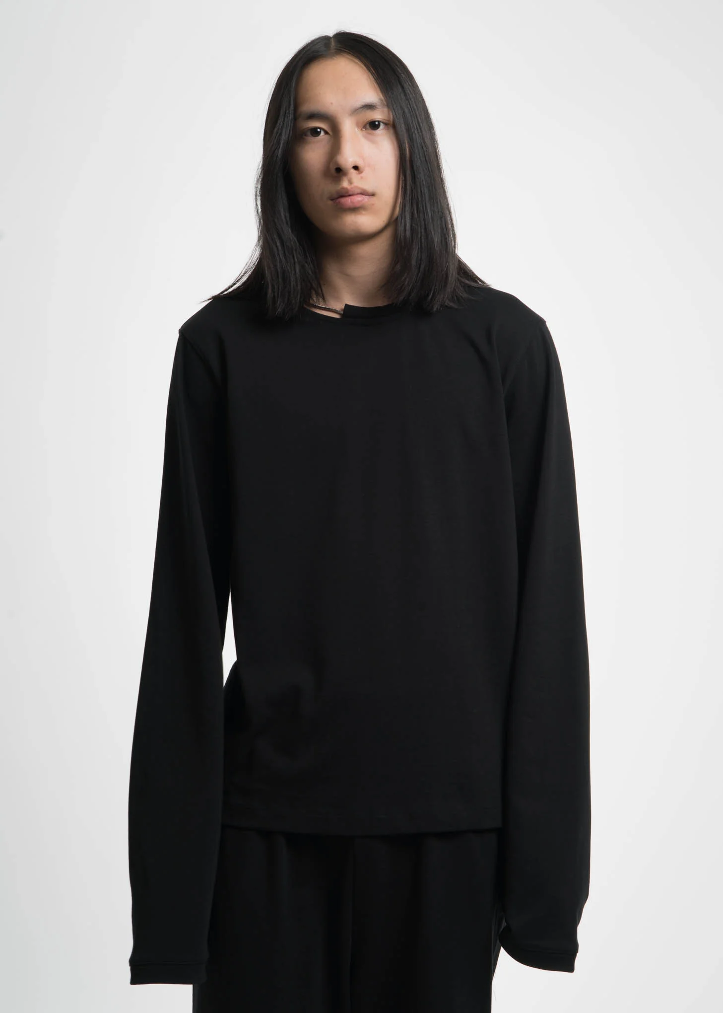 Black Necklace Crewneck