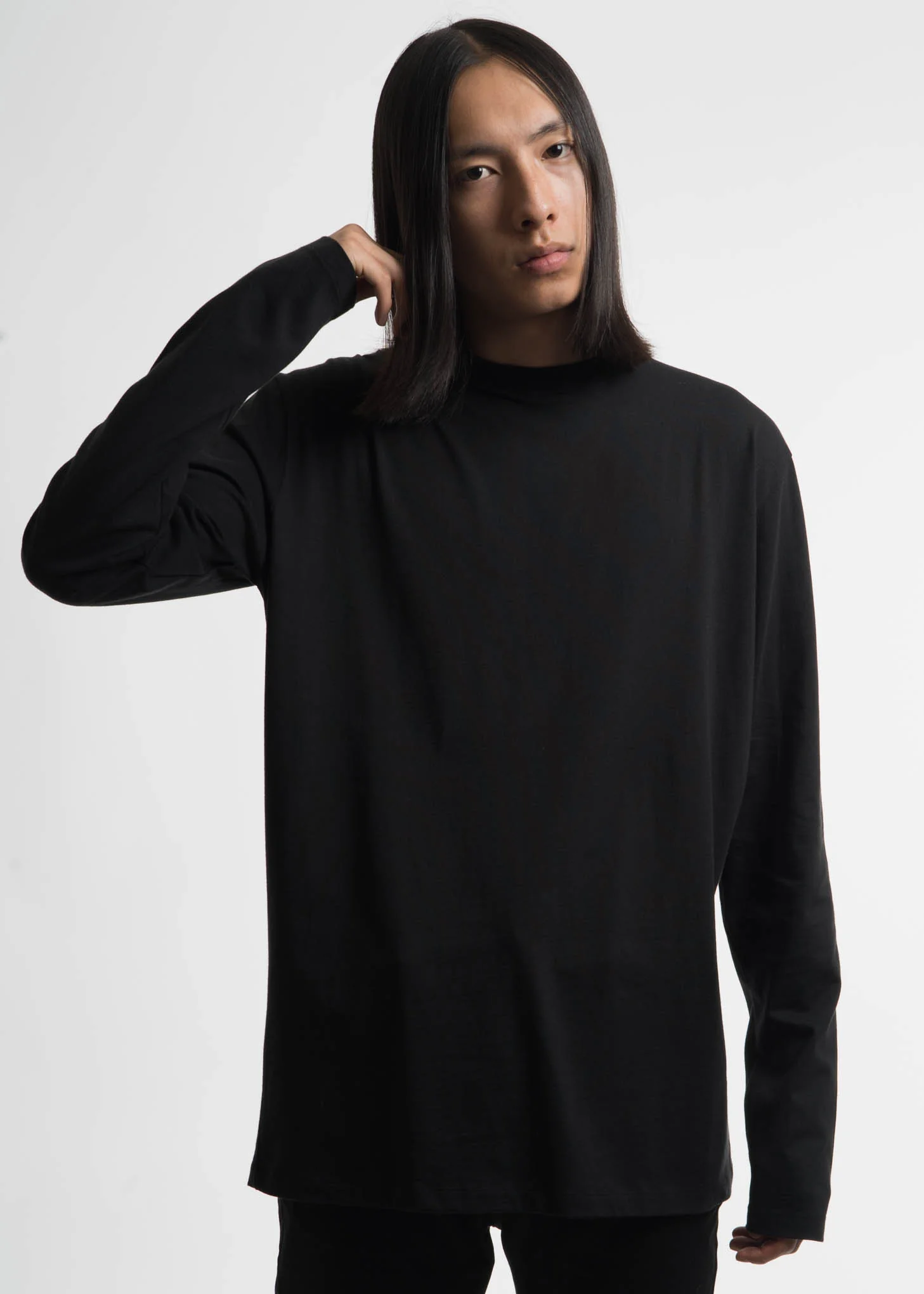 Black Niven Long Sleeve - Image 2