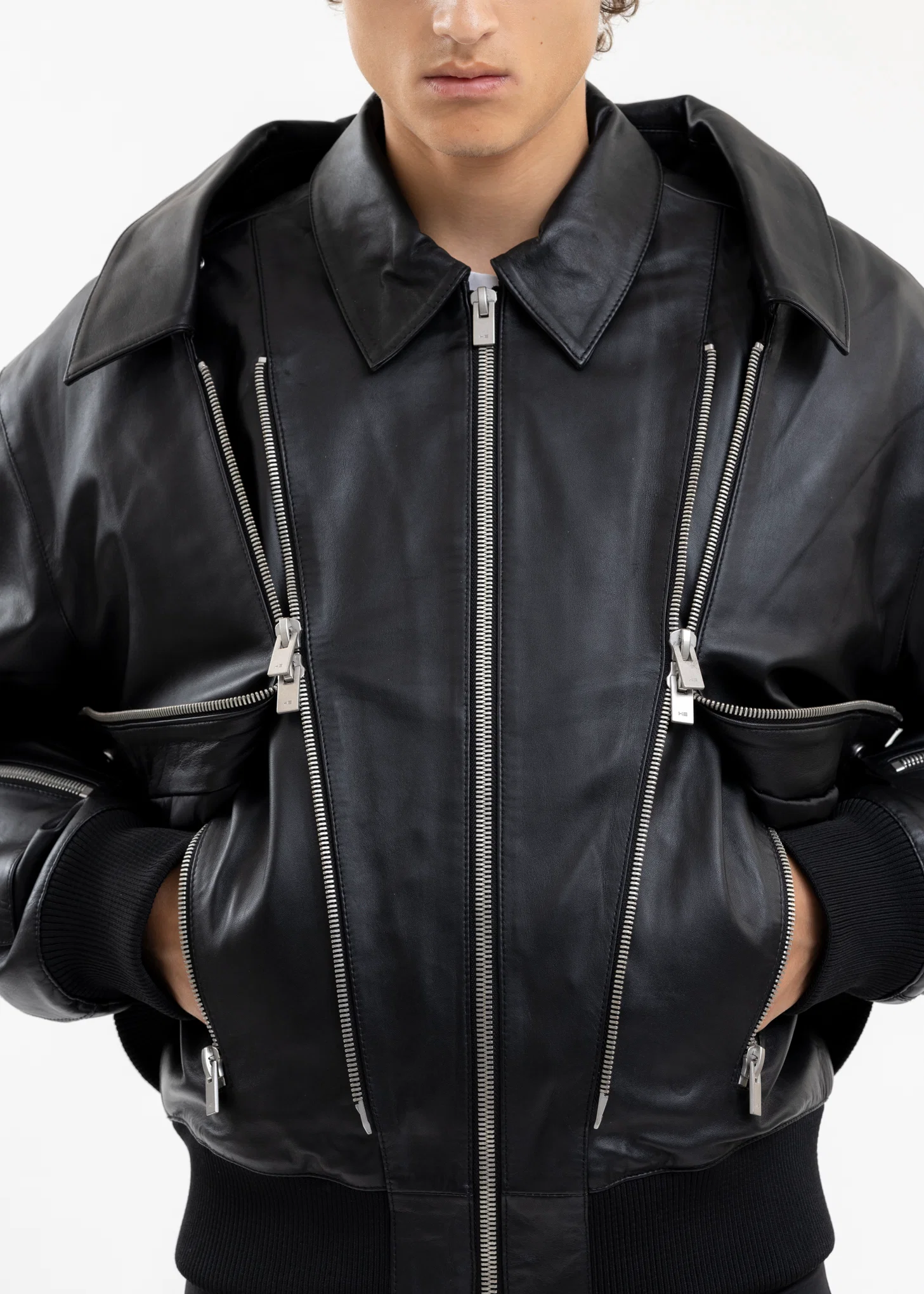 BLACK NIVEOUS LEATHER JACKET - Image 6