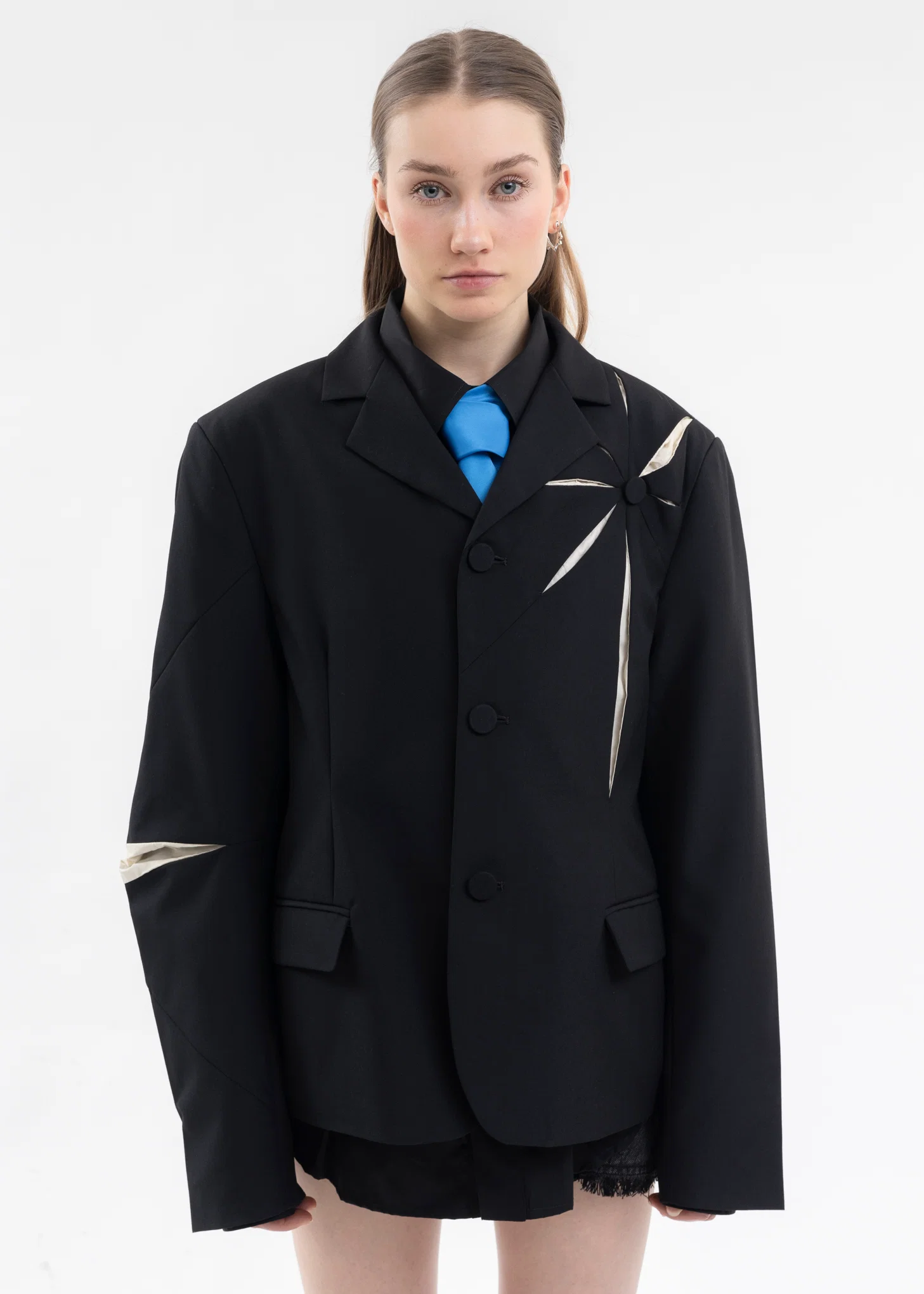 BLACK ORIGAMI BLAZER