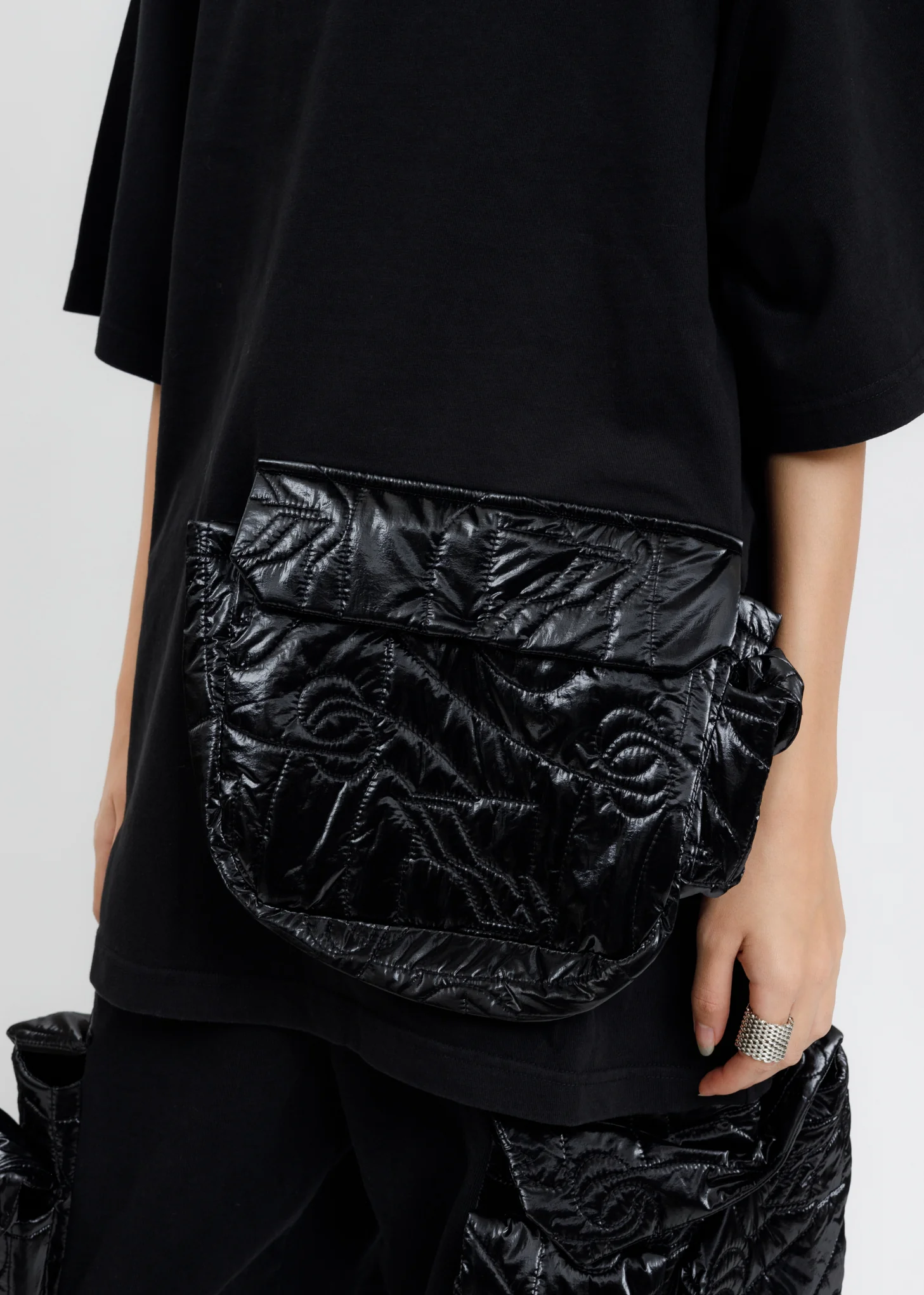 Black Oversize Cargo Pocket T-Shirt - Image 2