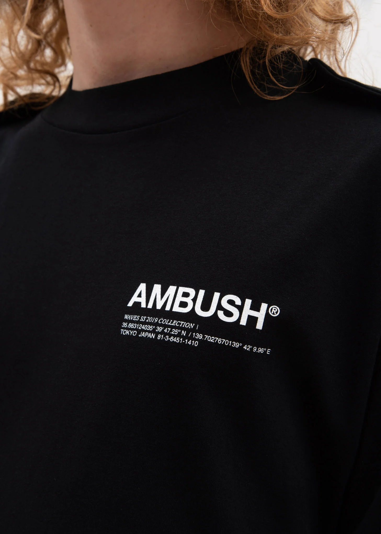 Black Oversized Fin T-Shirt - Image 2