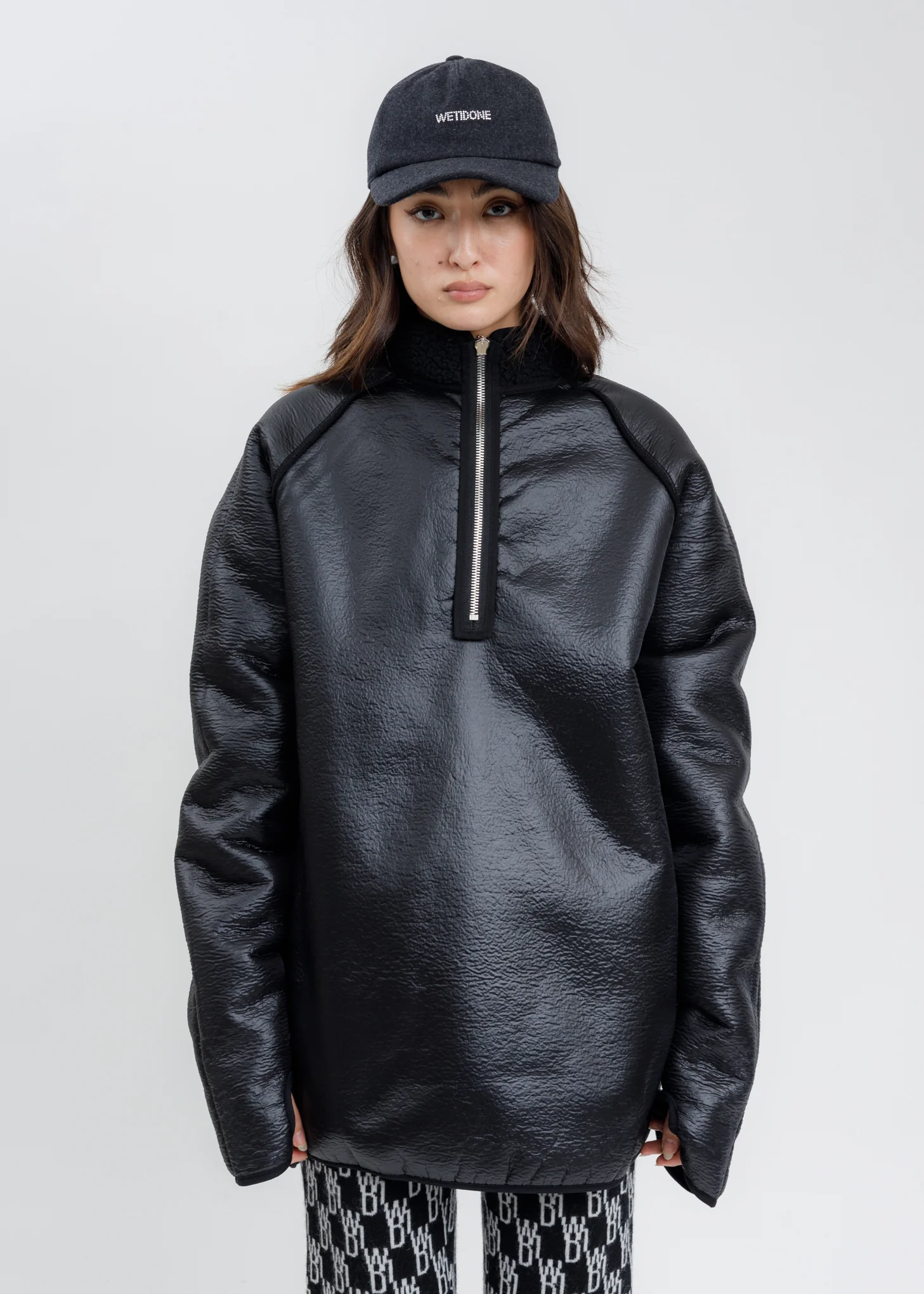 Black Oversized Fleece Sweatshirt - Image 10