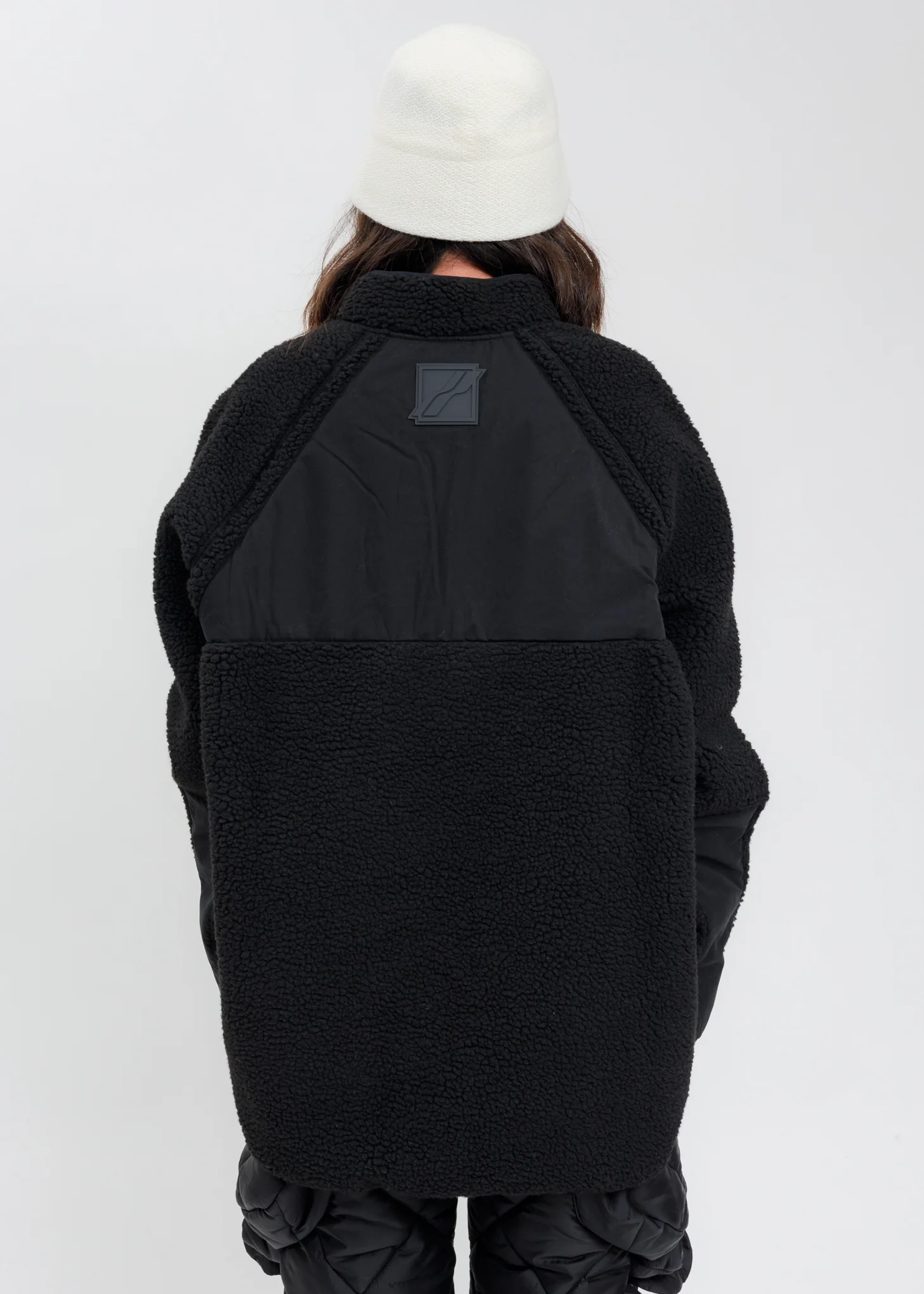 Black Oversized Fleece Sweatshirt - Image 3