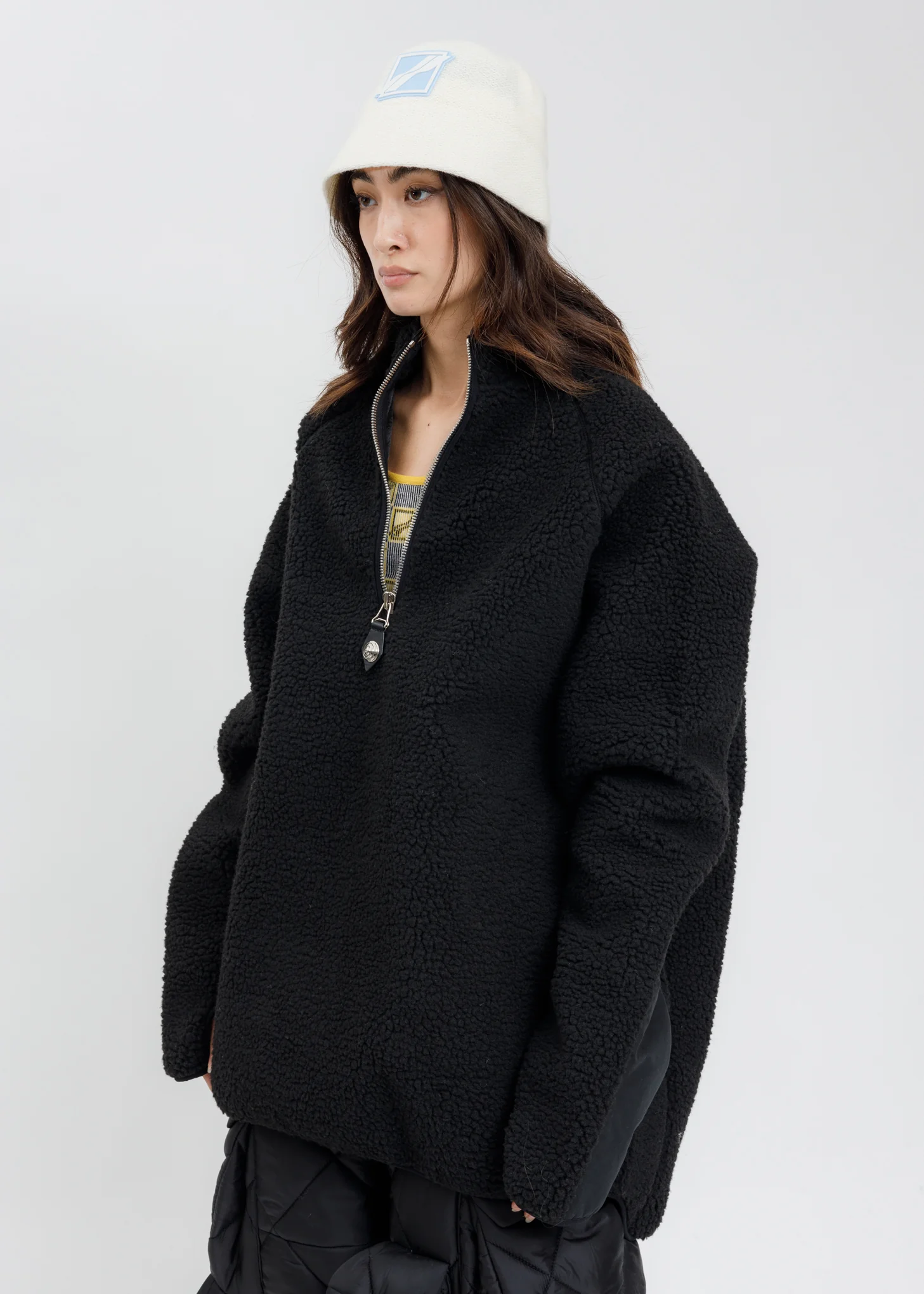 Black Oversized Fleece Sweatshirt - Image 8