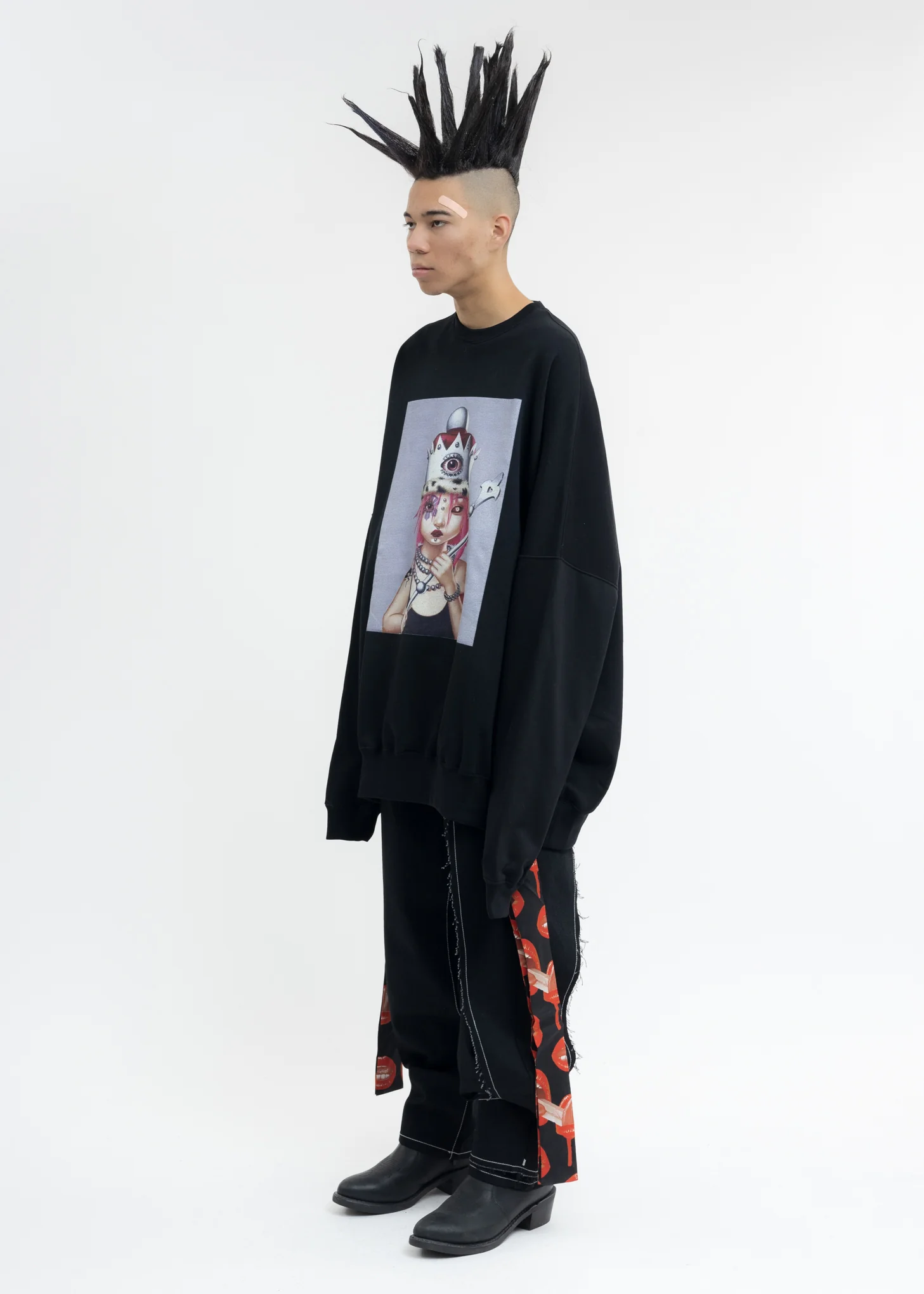 Black Oversized Pullover Sweater - Queen Alice Artwork by TREVOR BROWN - Image 3