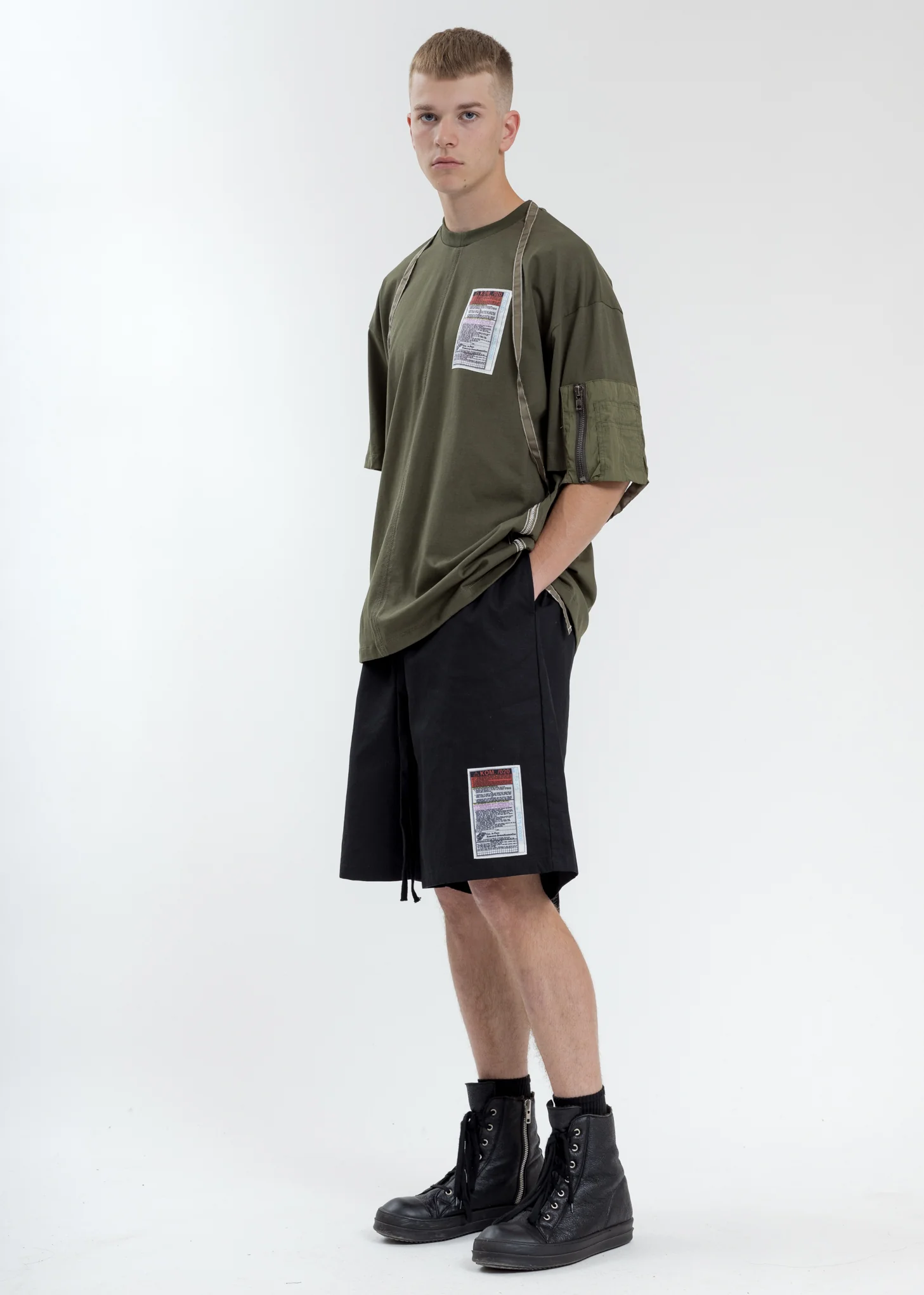 Black Oversized Short - Image 7
