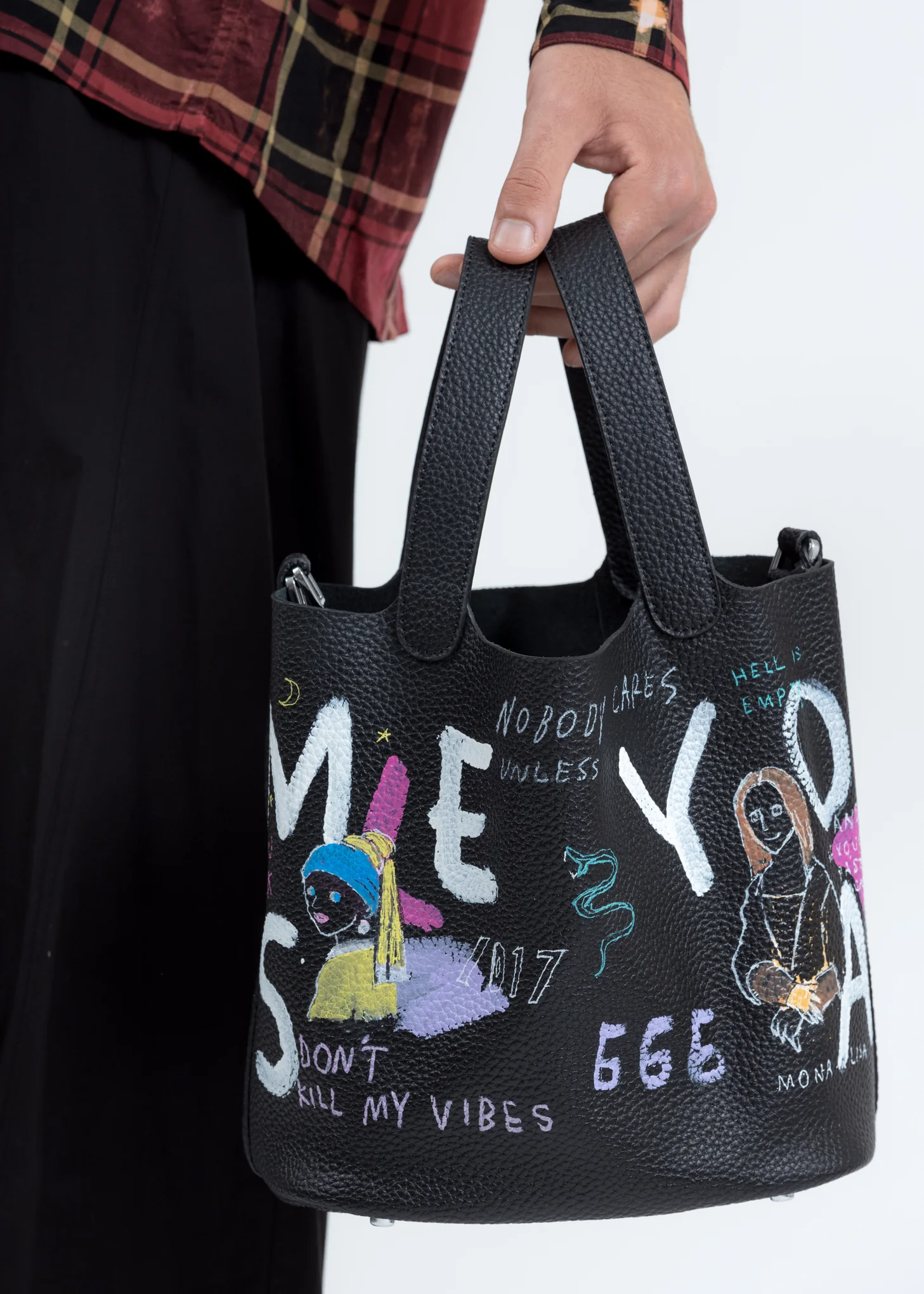 Black Paint Cube Bag (Large) - PREORDER - Image 6
