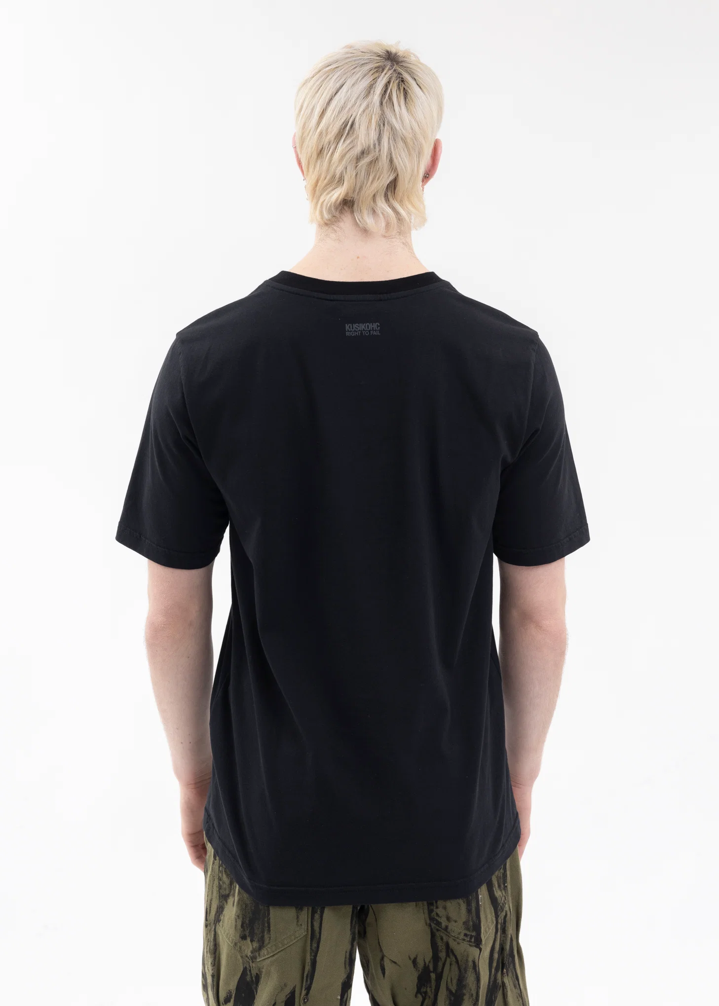 BLACK PATCHWORK T-SHIRT - Image 4