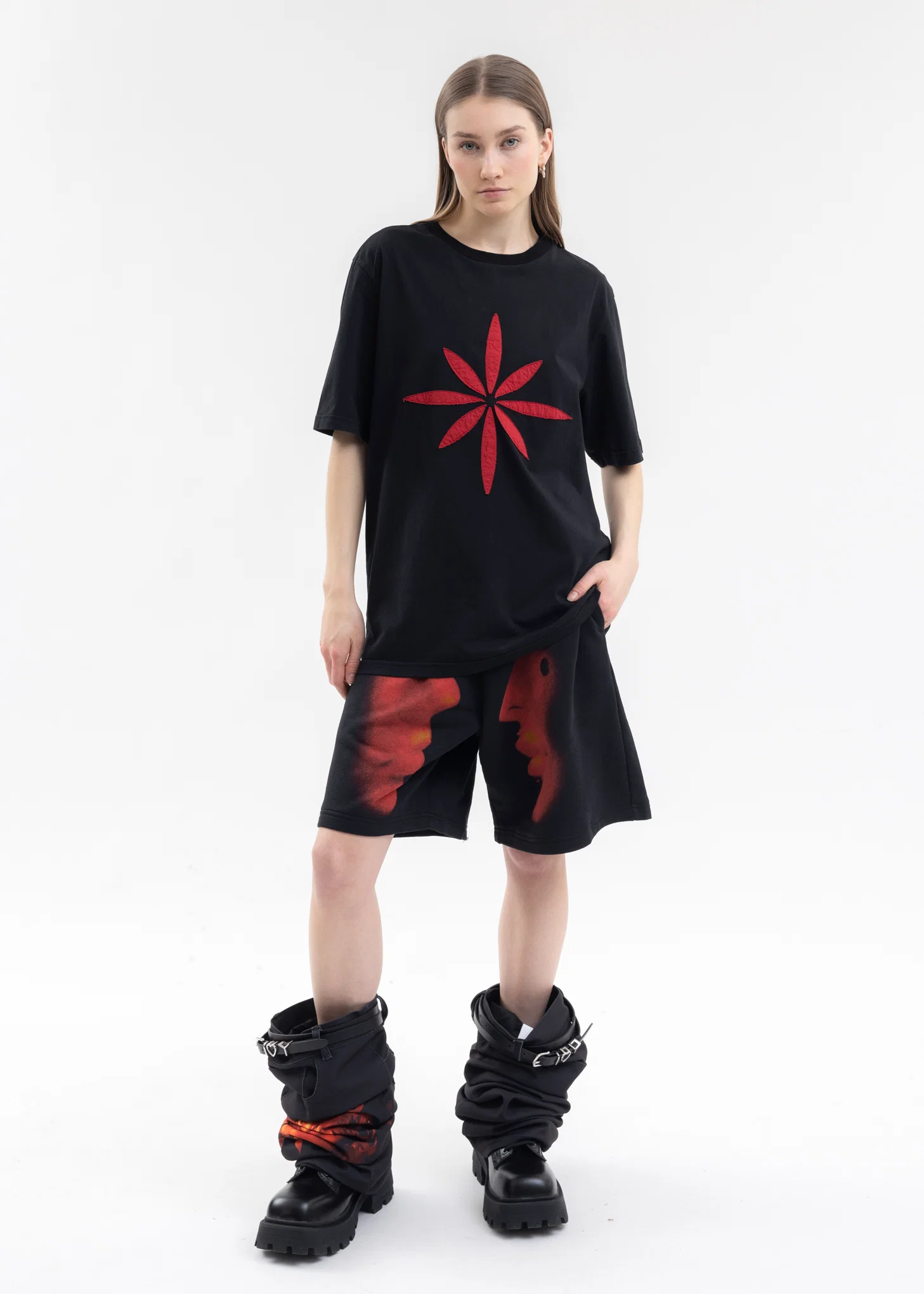 BLACK PATCHWORK T-SHIRT - Image 5
