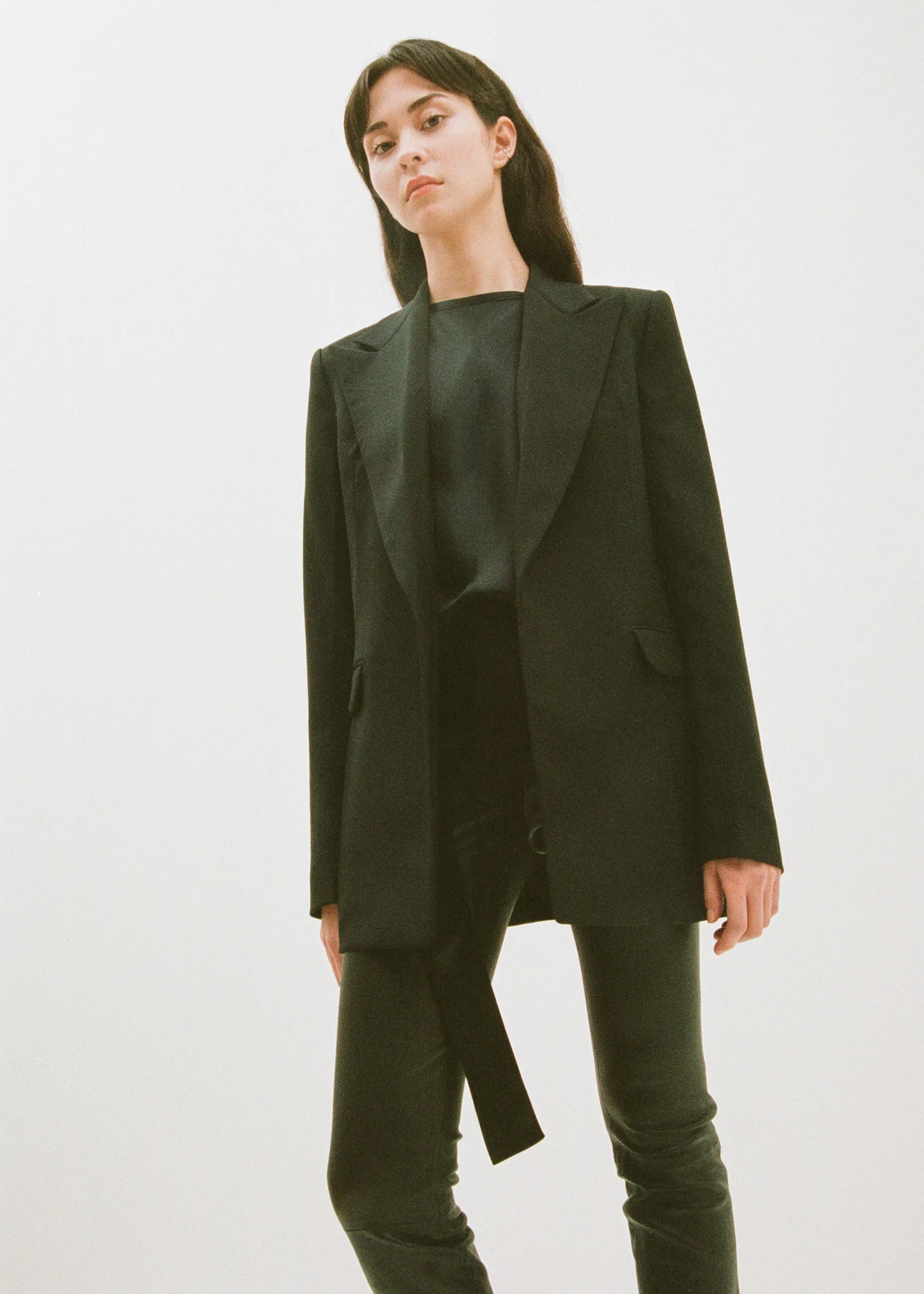 Black Peak Lapel Blazer - Image 7