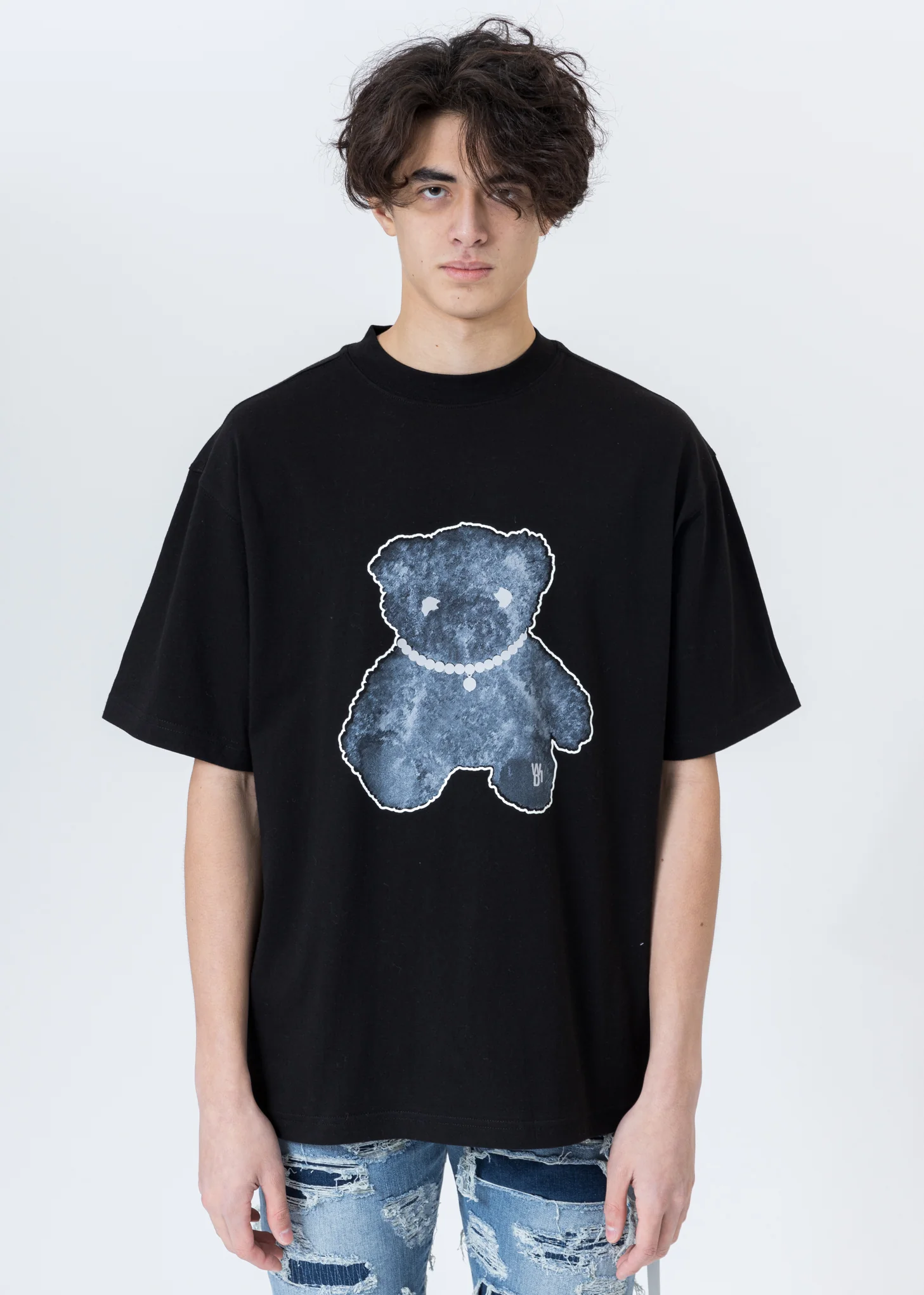 Black Pearl Necklace Teddy T-Shirt (Reflect)