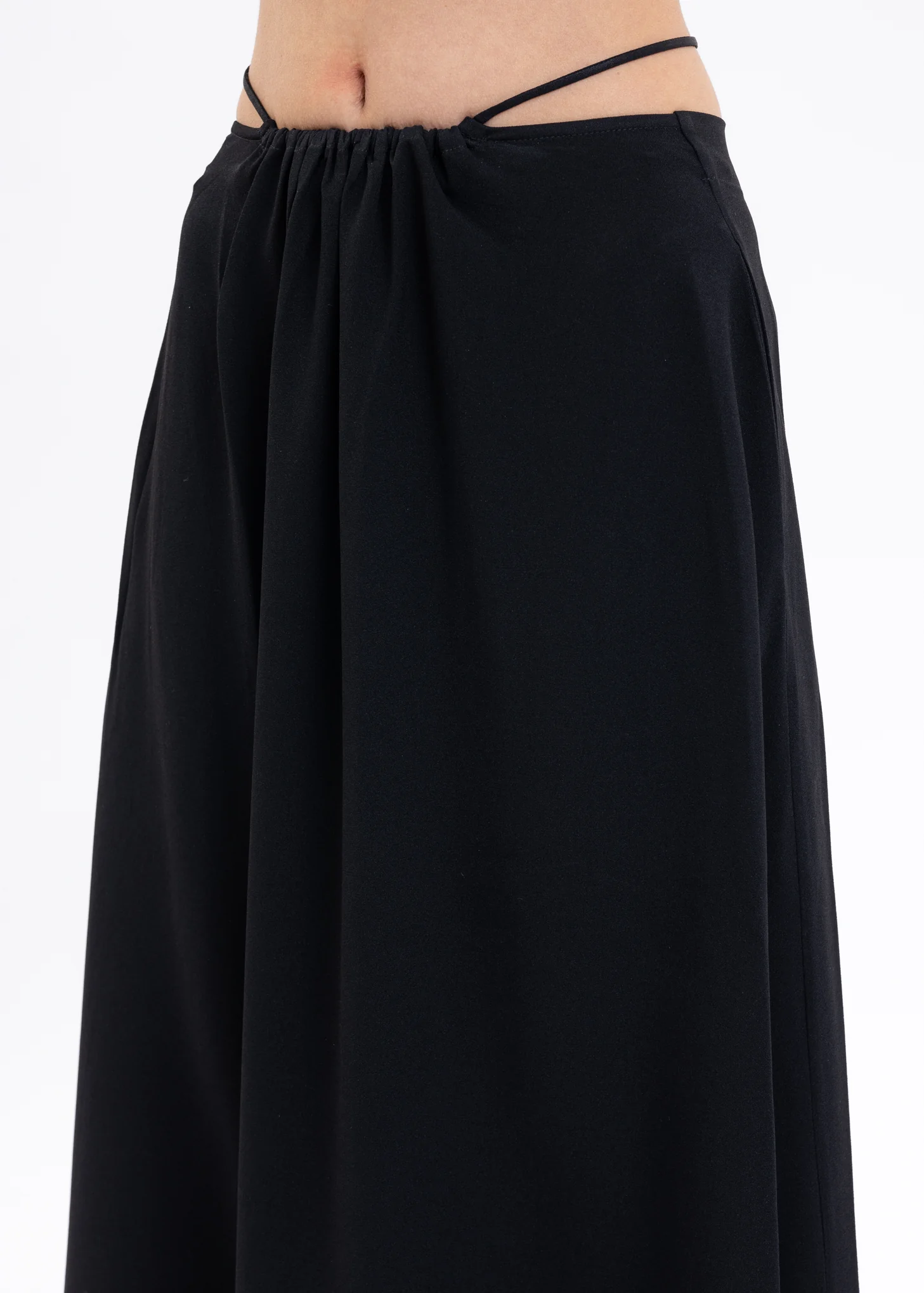 Black Pleated Skirt - Image 4