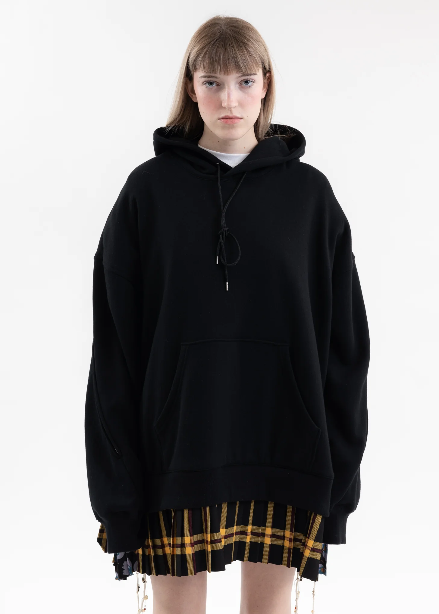 Black Pleats Sweat Hoodie