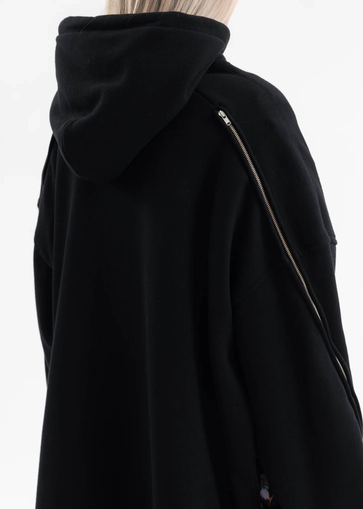 Black Pleats Sweat Hoodie - Image 5