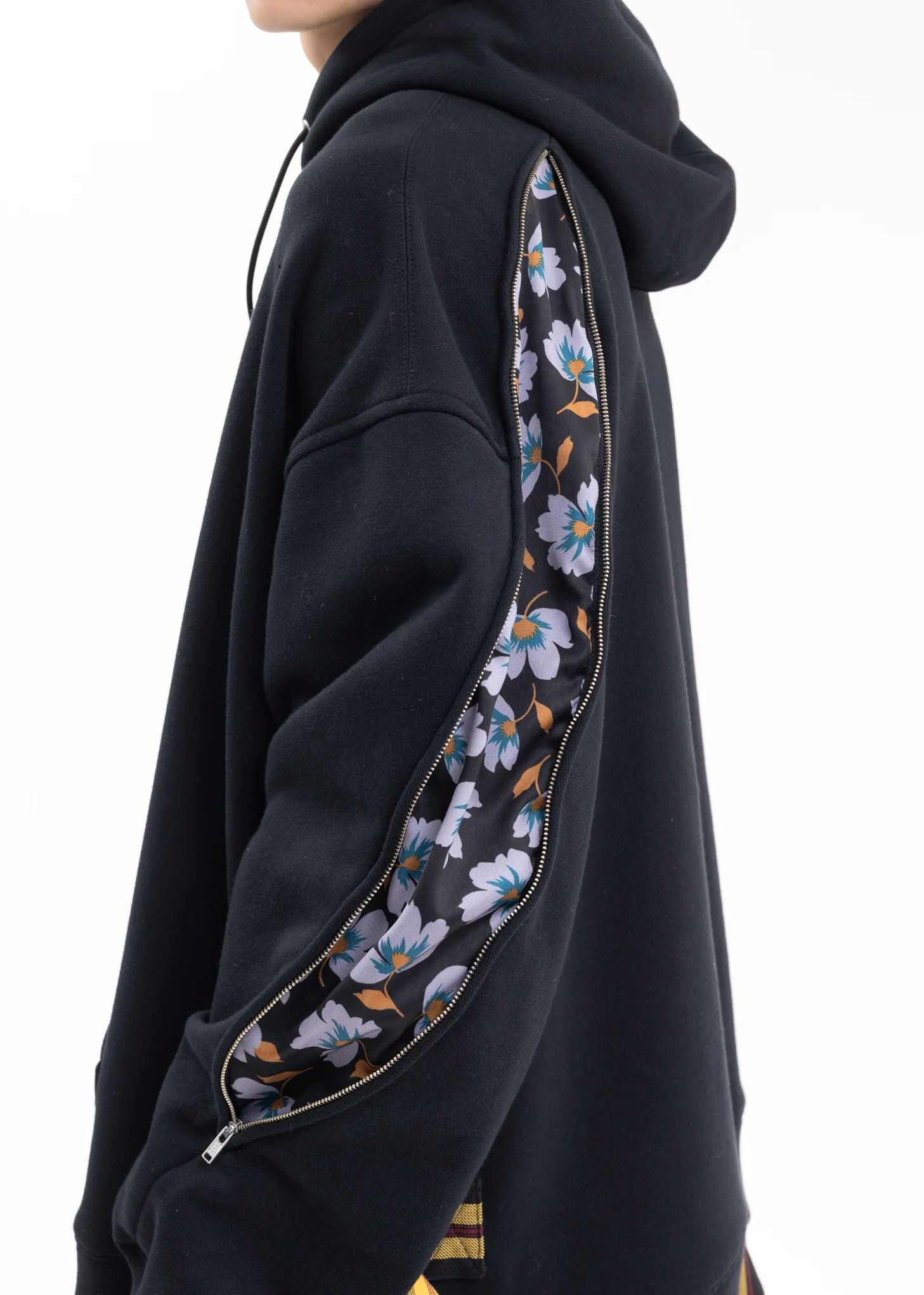 Black Pleats Sweat Hoodie - Image 8