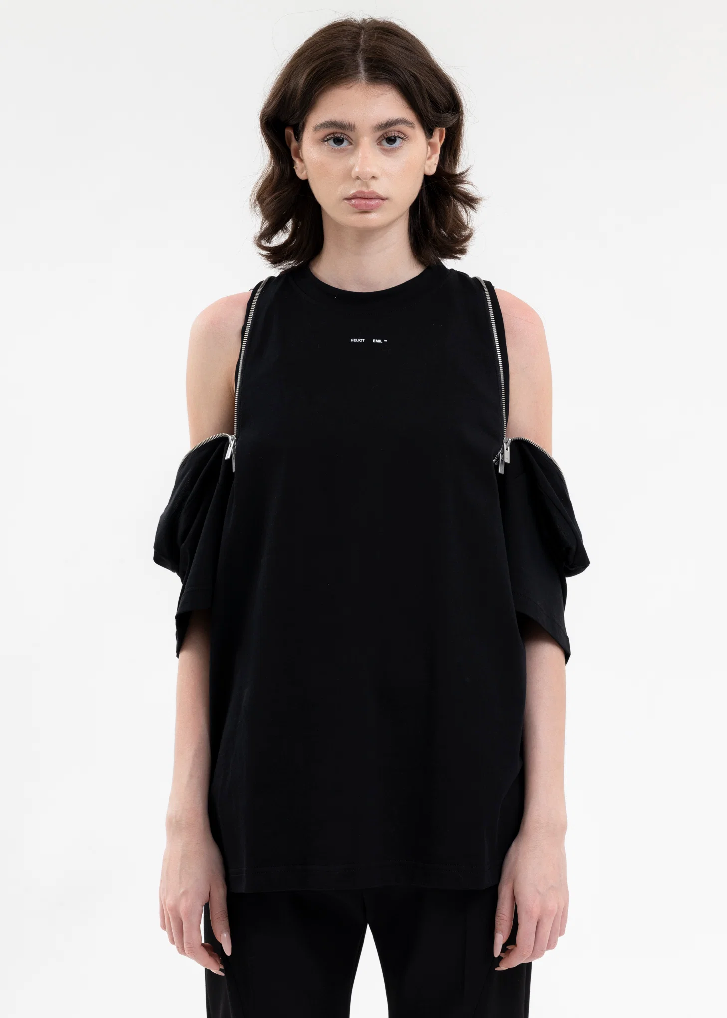 BLACK PLUVIOSE T-SHIRT - Image 5
