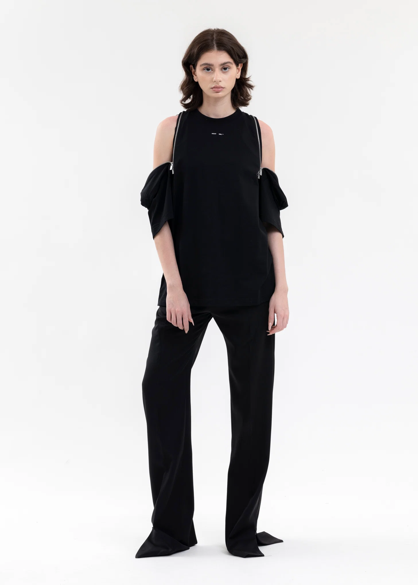 BLACK PLUVIOSE T-SHIRT - Image 6