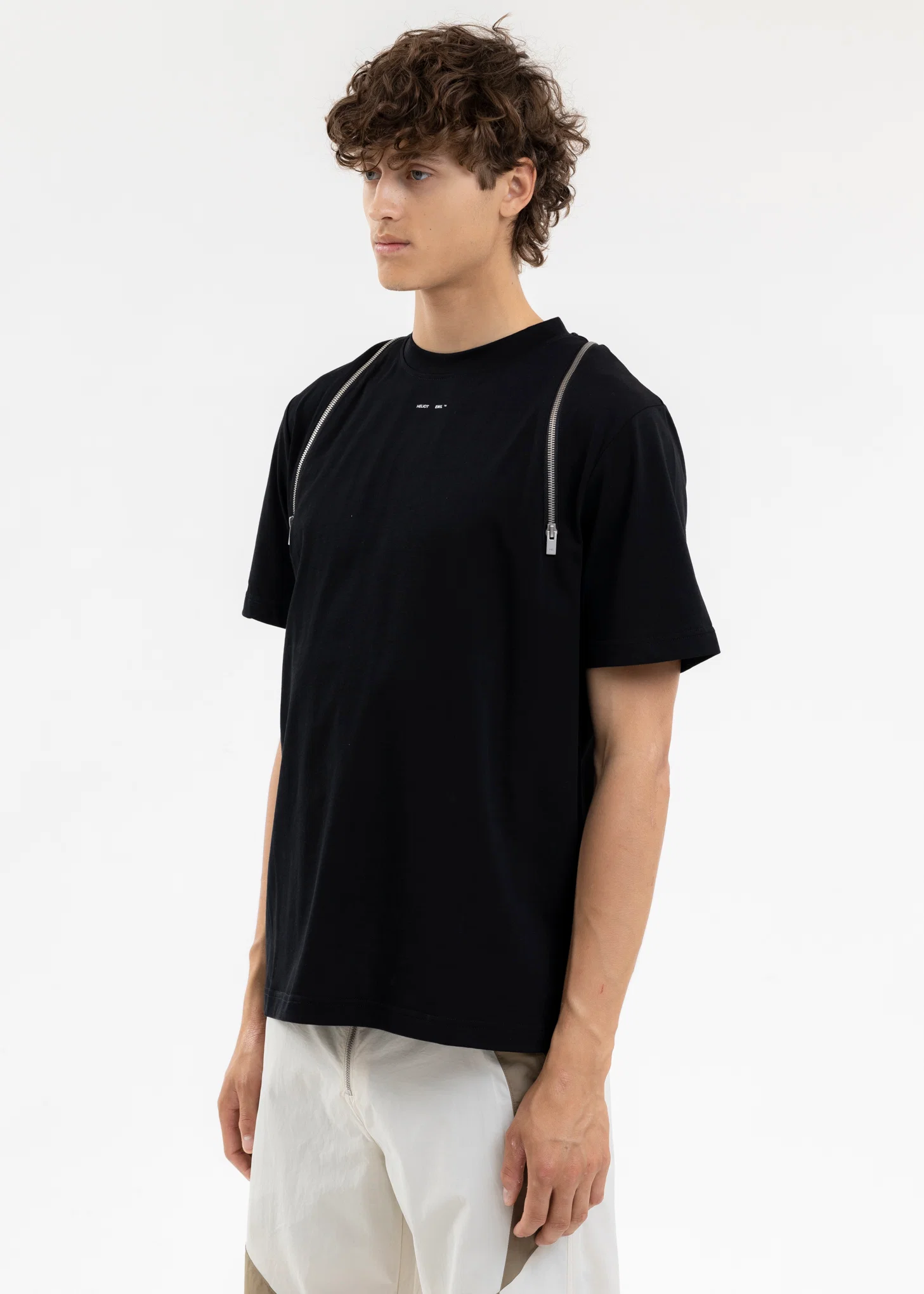 BLACK PLUVIOSE T-SHIRT - Image 3