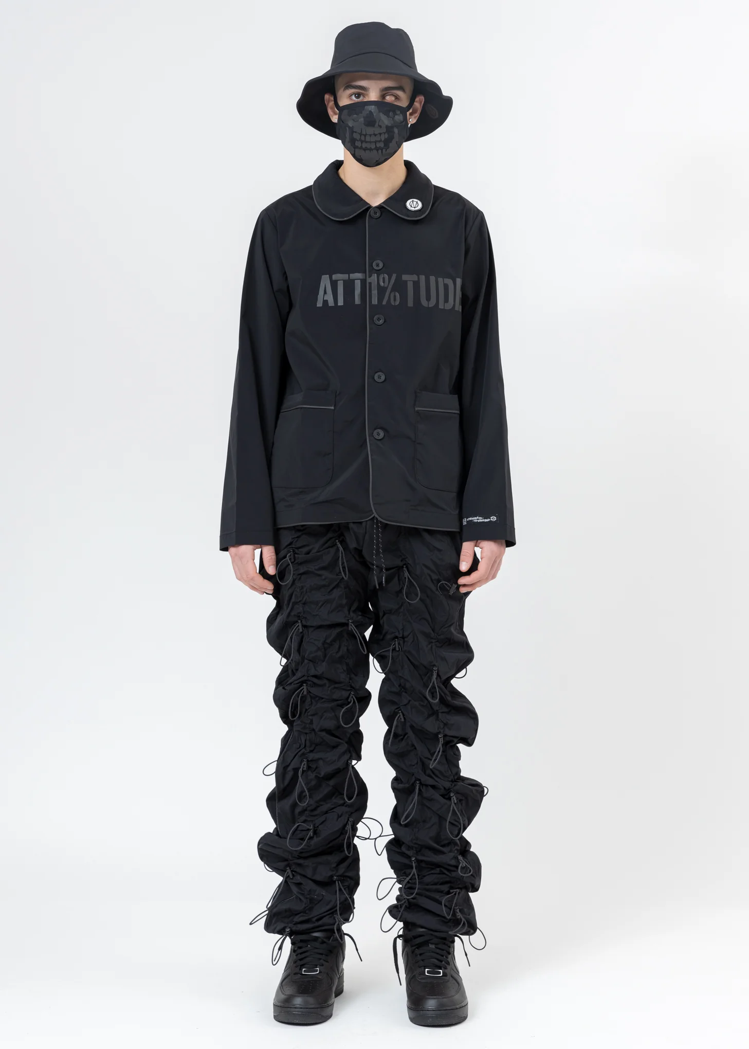 Black Pocket Bucket Hat - Image 6