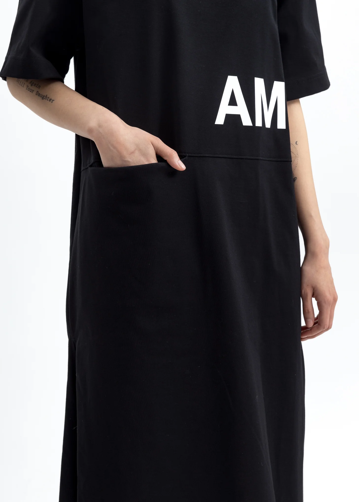 Black Pocket T-Shirt Dress - Image 3