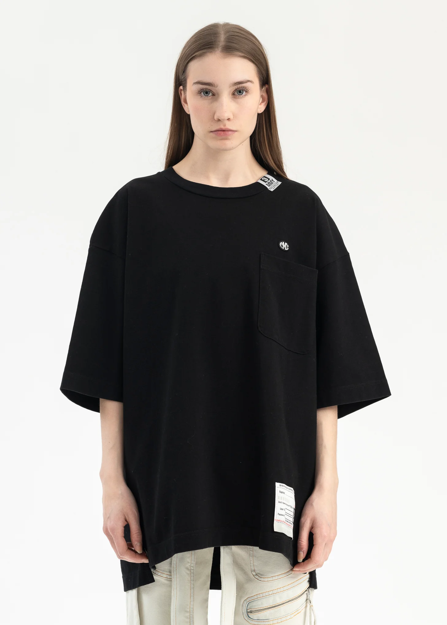 BLACK POCKET TEE