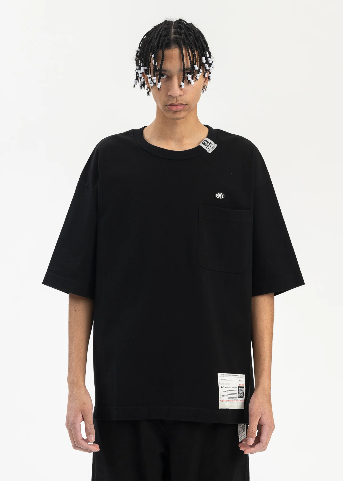 BLACK POCKET TEE