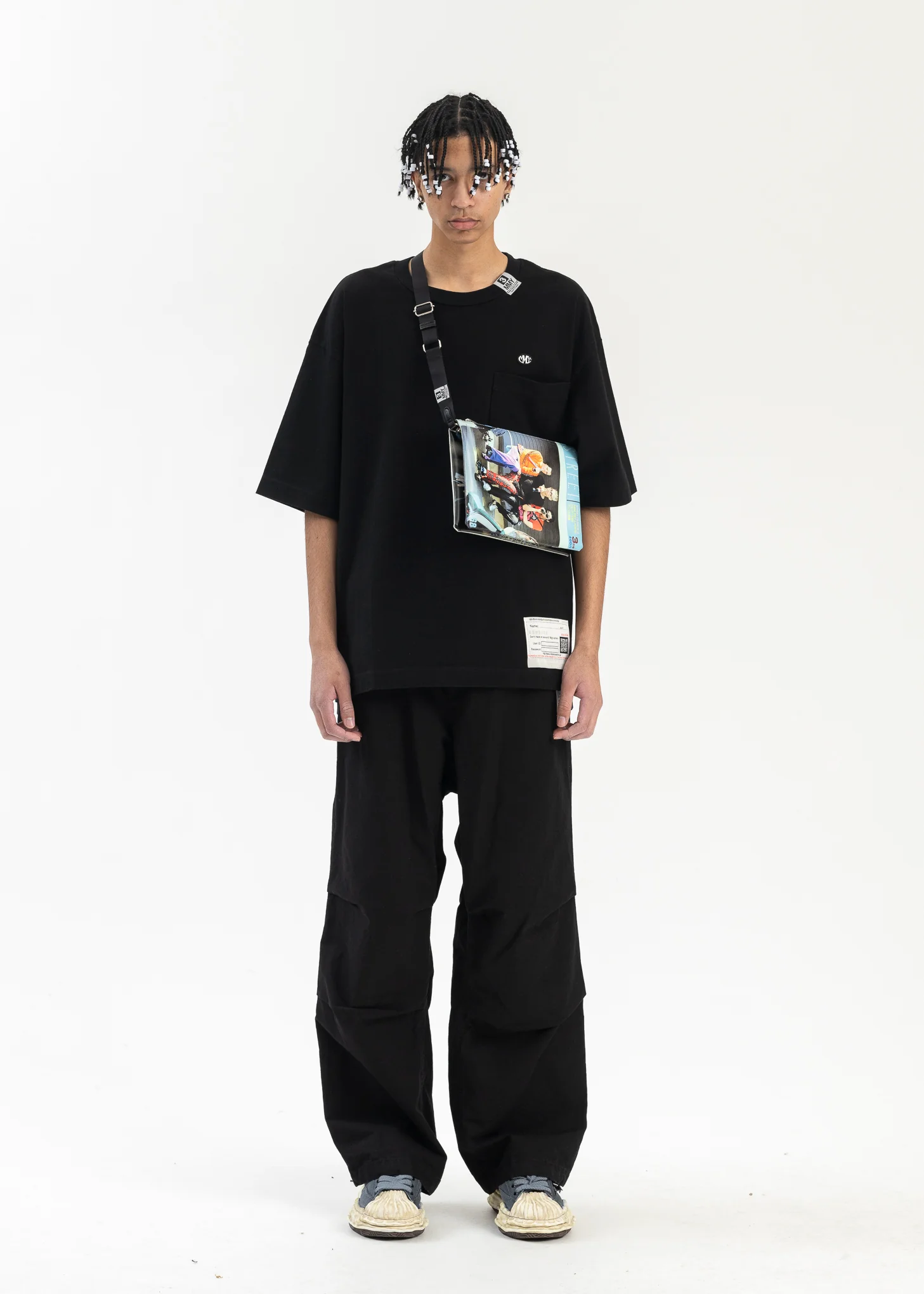BLACK POCKET TEE - Image 5
