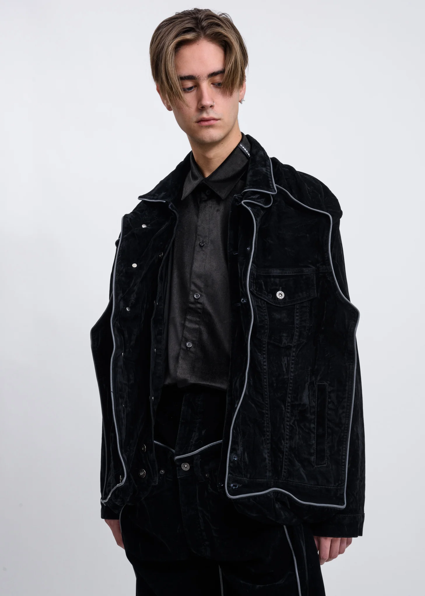 Black Pop-Up Jacket - Image 5