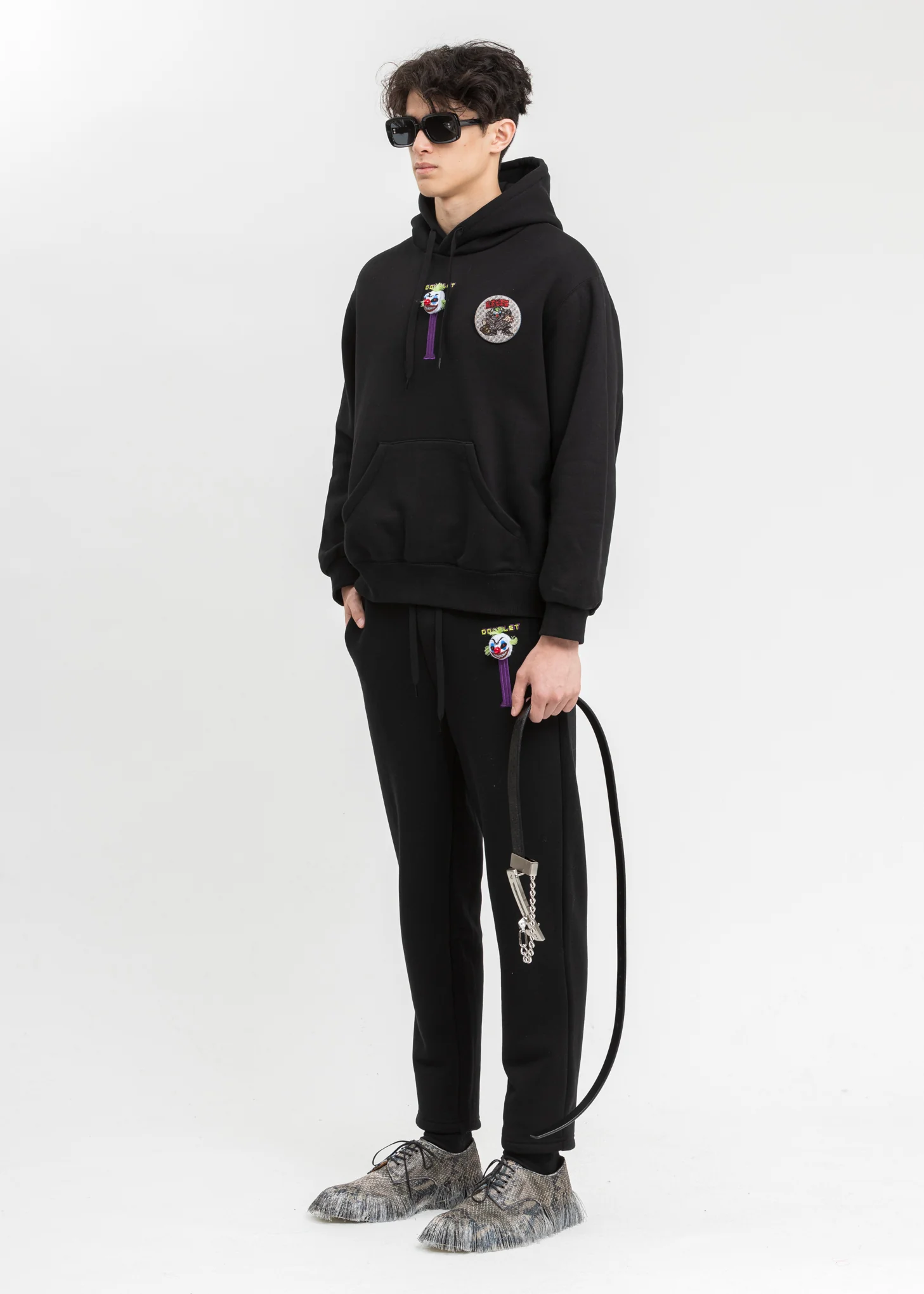 Black Puppet Embroidery Sweat Pants - Image 9