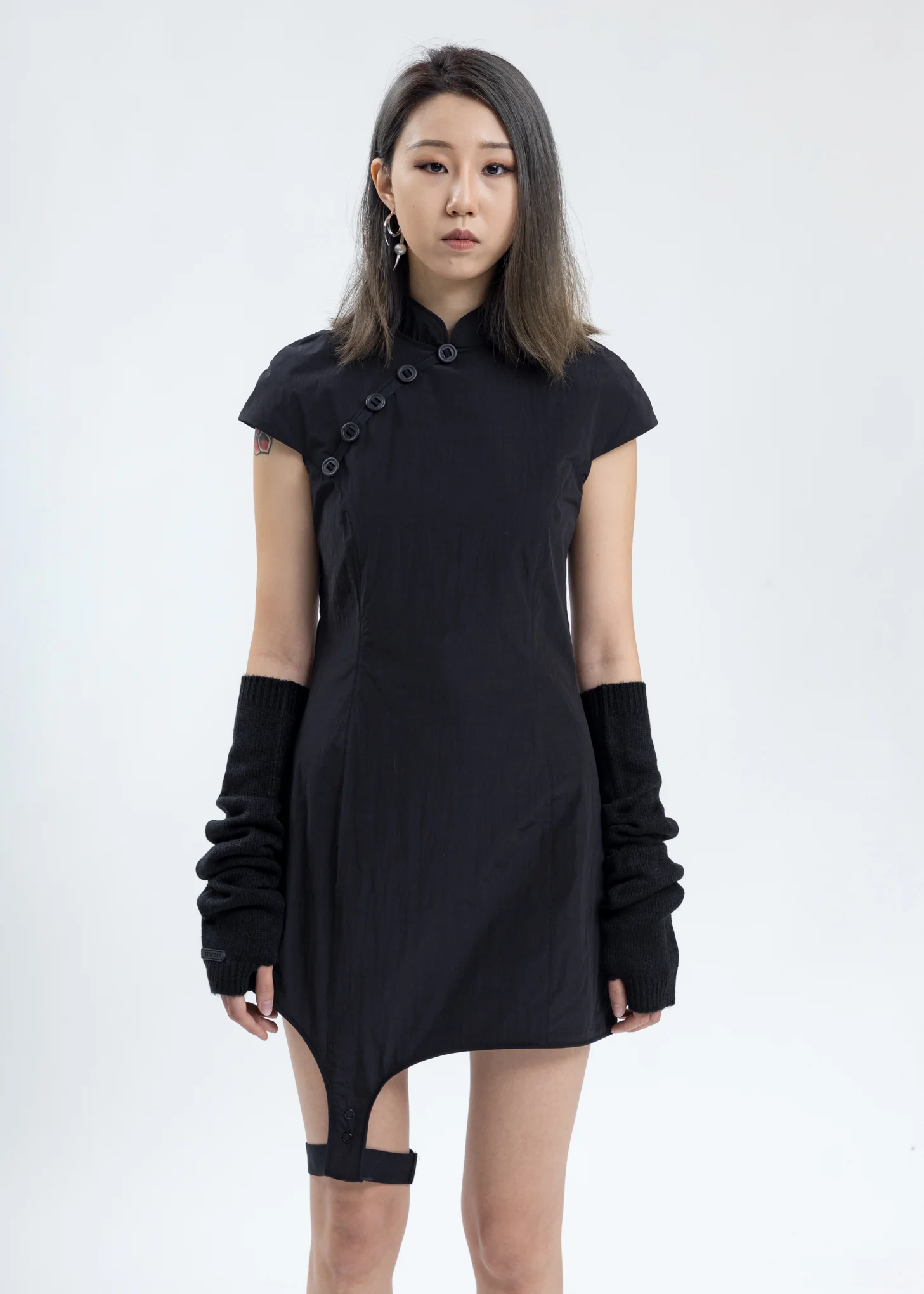 Black Qipao With Sleeves