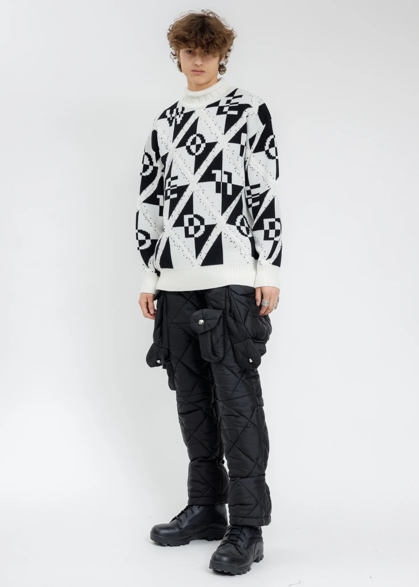Black Quilting Cargo Pants - Image 9