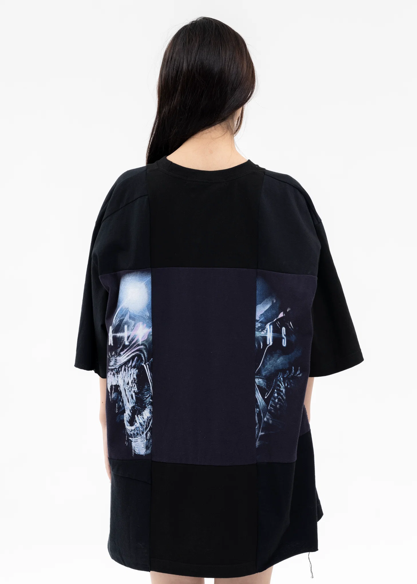 BLACK RE-CONSTRUCTED VINTAGE PATCHWORK TEE 2 - Image 2