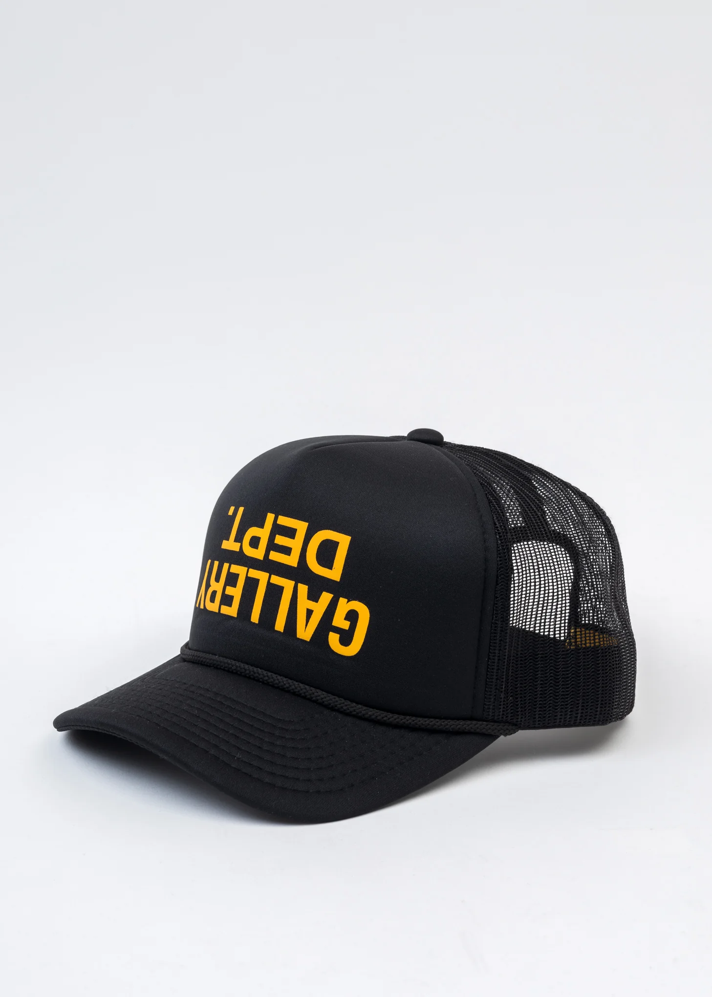 Black Reversal GALLERY DEPT. LOGO PAINTED Trucker Cap - Image 3