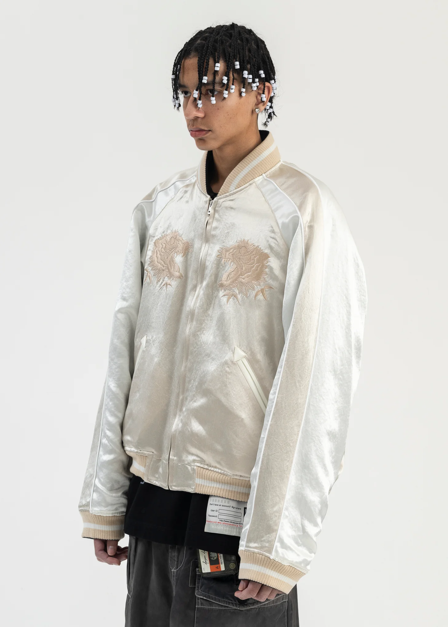 BLACK REVERSIBLE SOUVENIR JACKET - Image 9