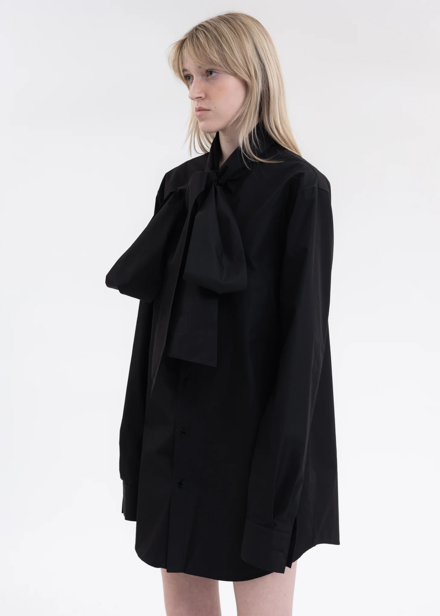 BLACK RIBBON COLLAR SHIRT - Image 3