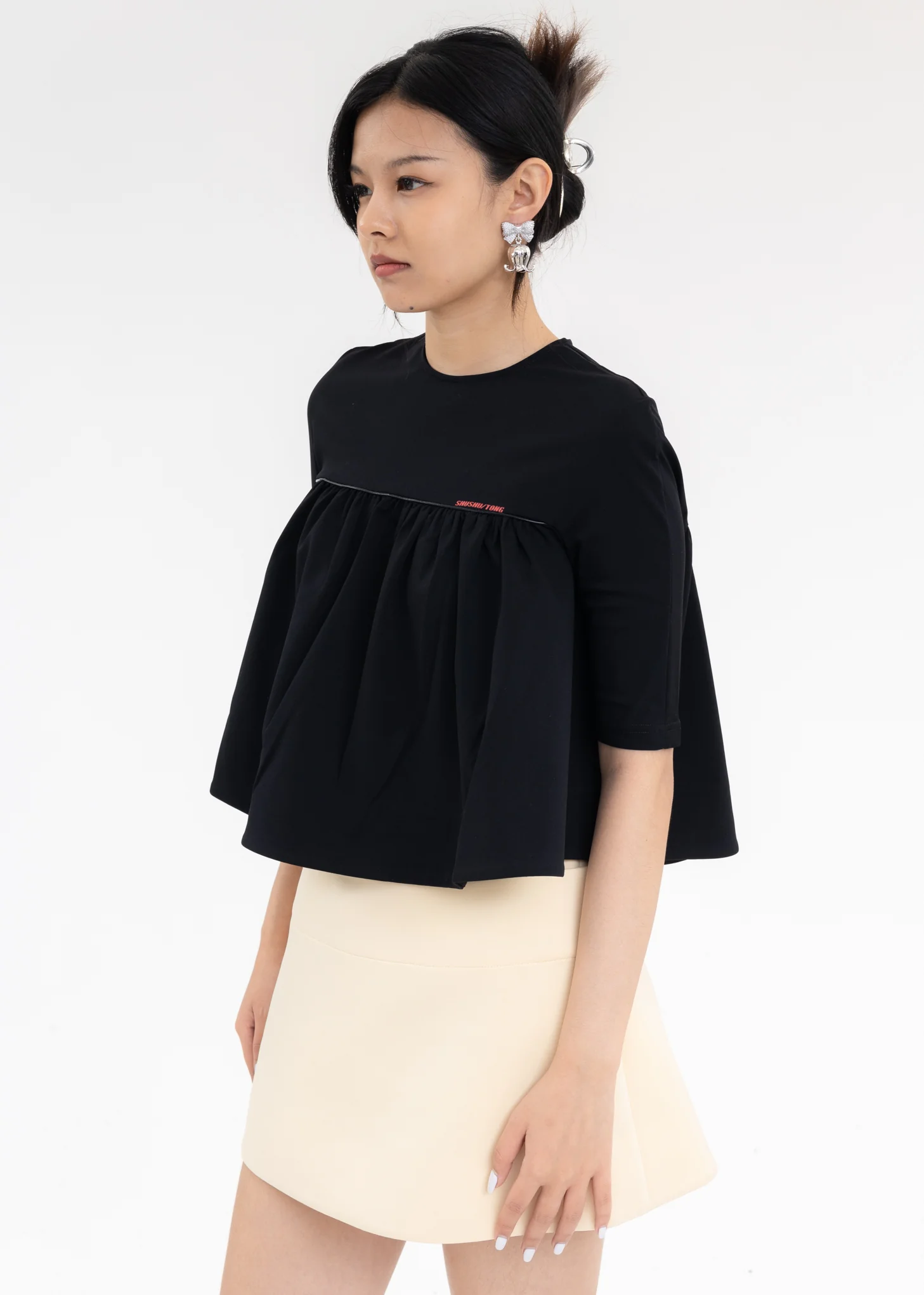 Black Round Neck Top