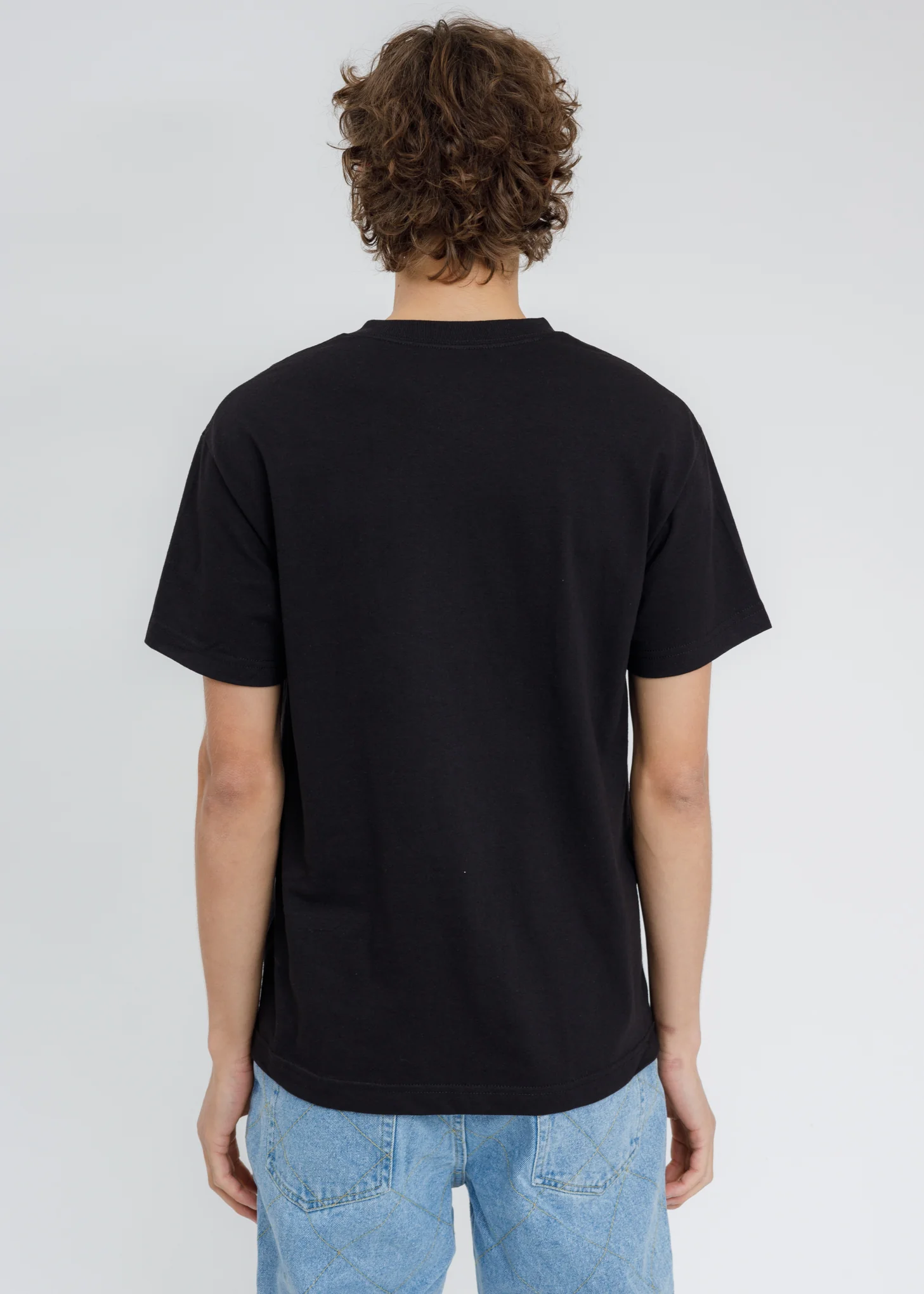 Black Ruff T-Shirt - Image 4