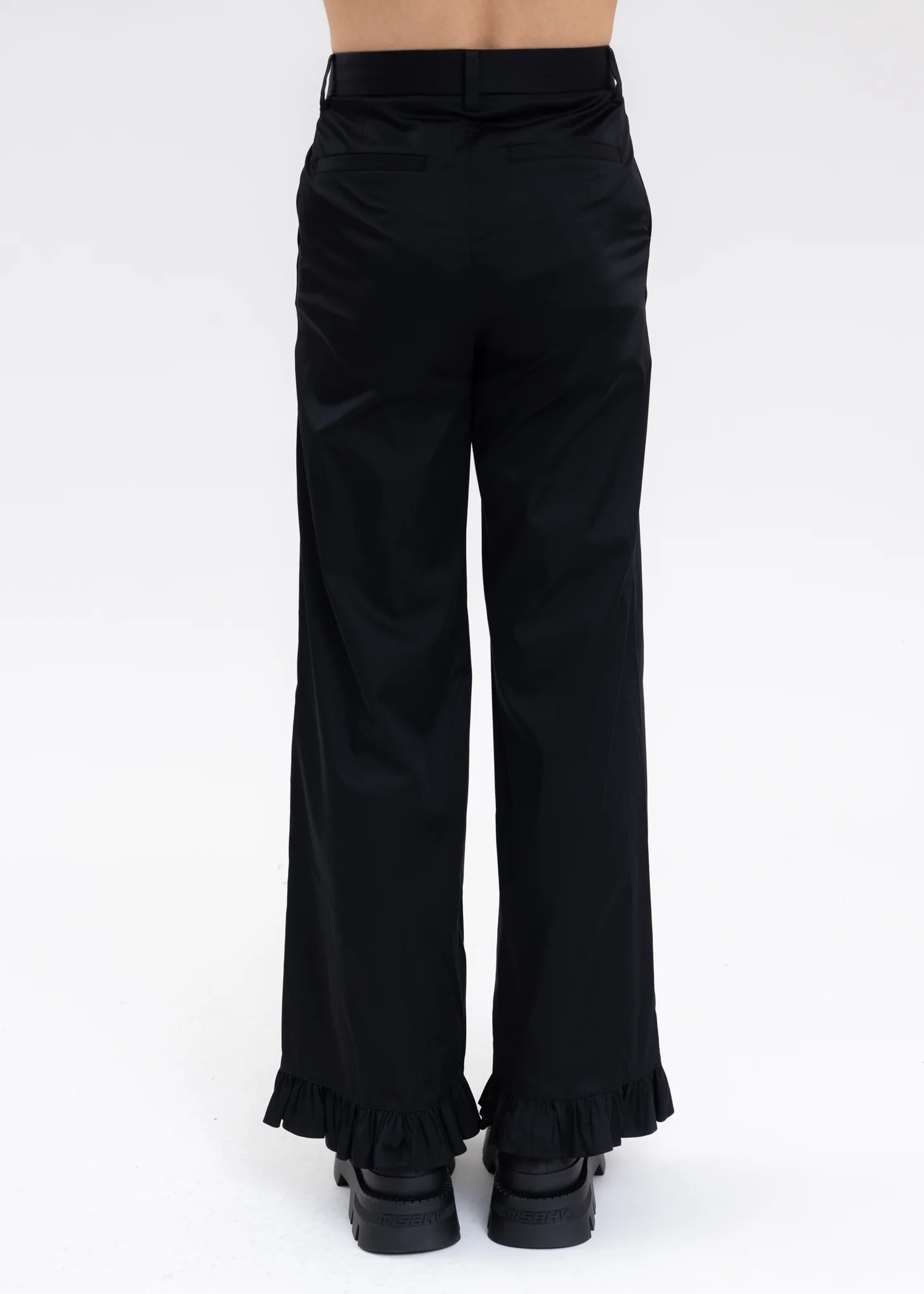 BLACK RUFFLE DETAIL REGULAR FIT TROUSERS - Image 4