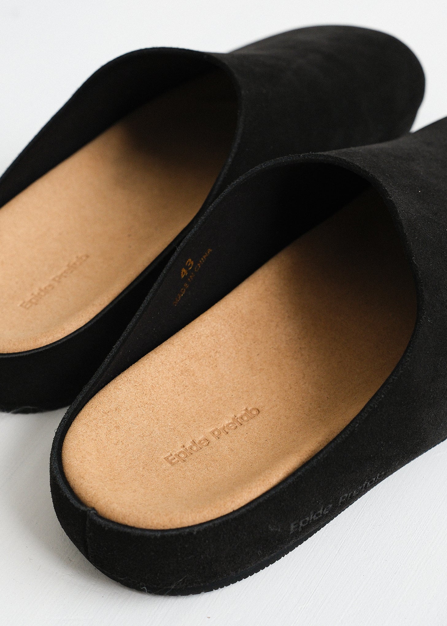 Black Sandal - Image 3