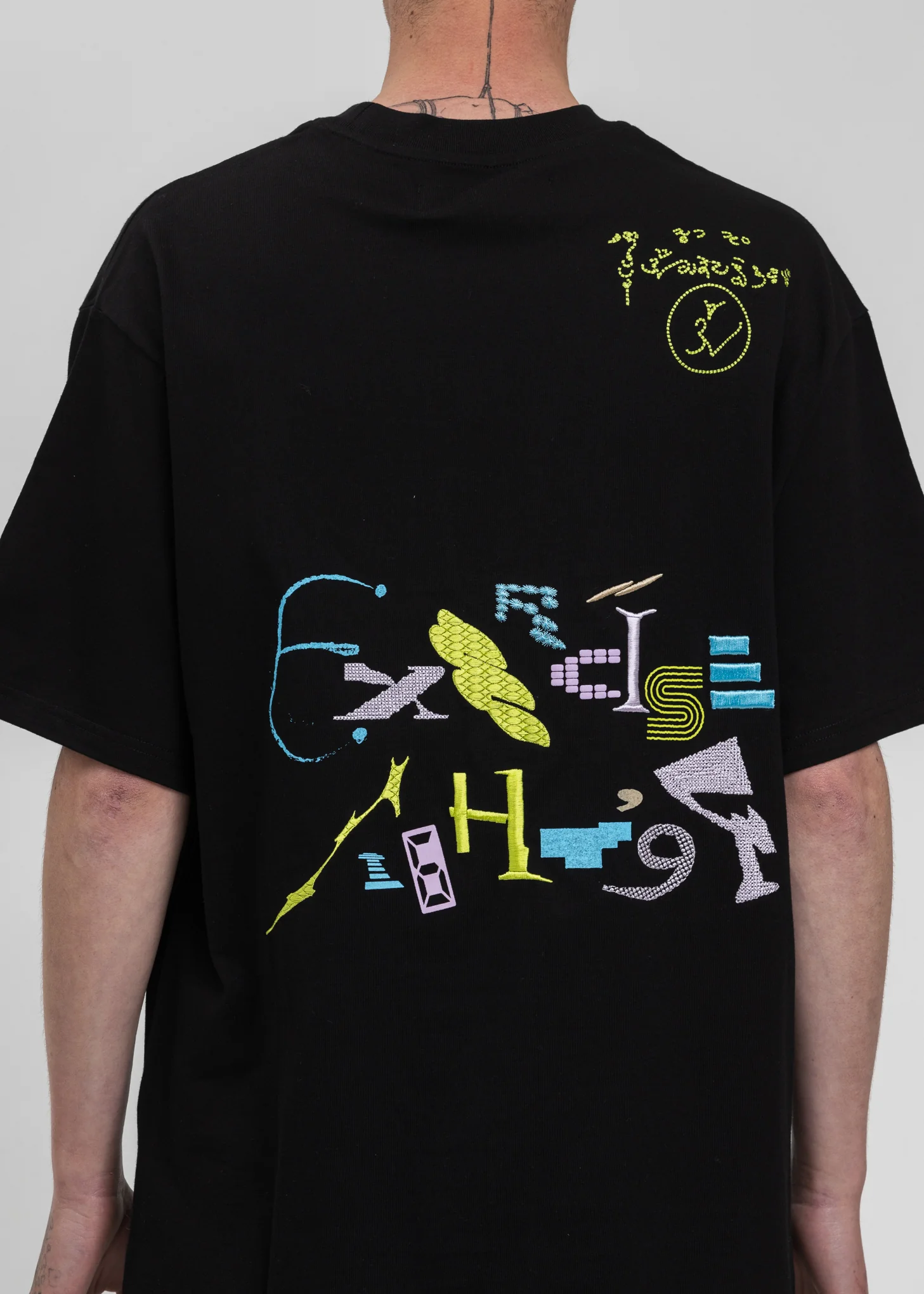 Black Sava Oversized Right T-Shirt - Image 4