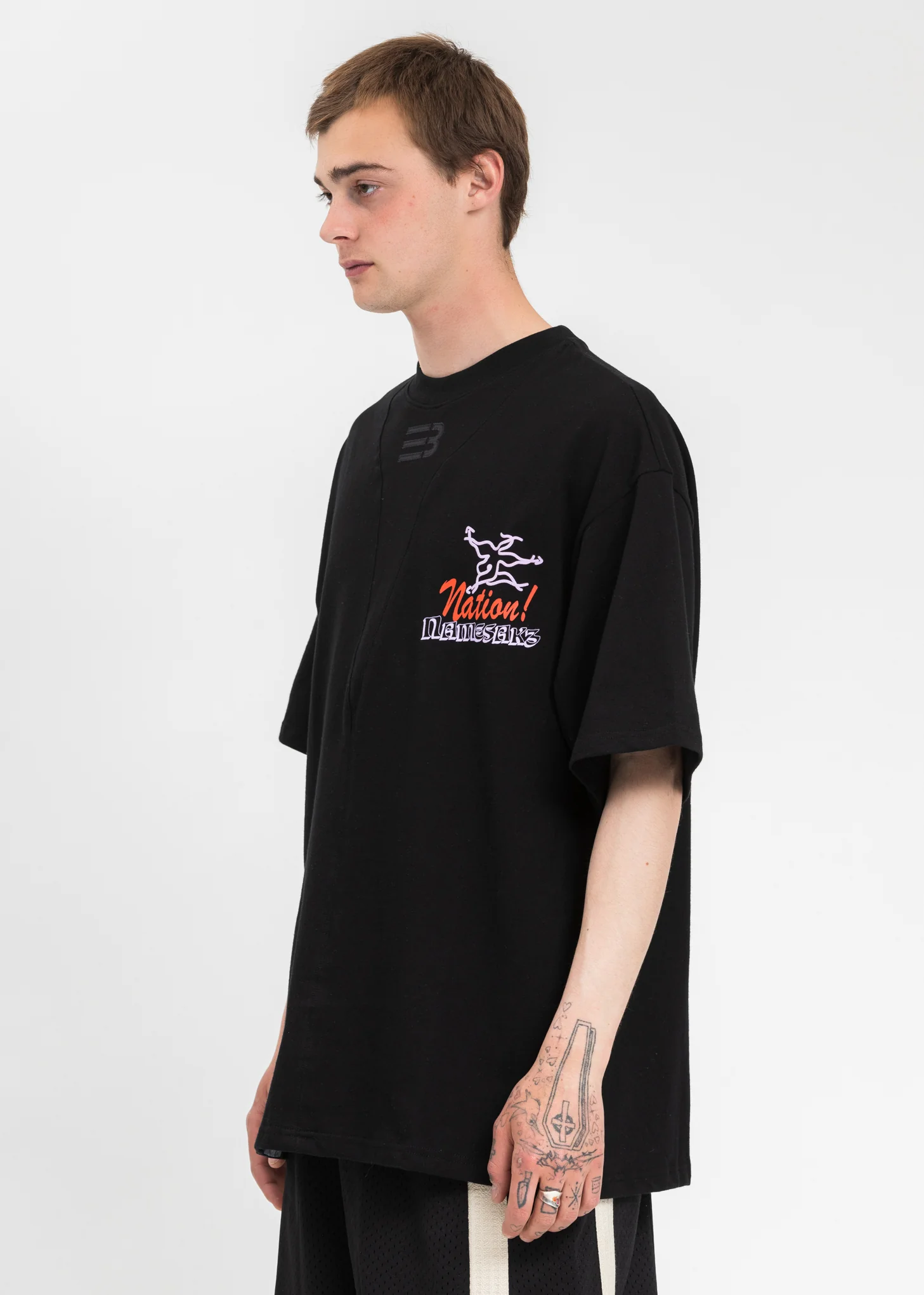 Black Sava Oversized Vacay T-Shirt - Image 3